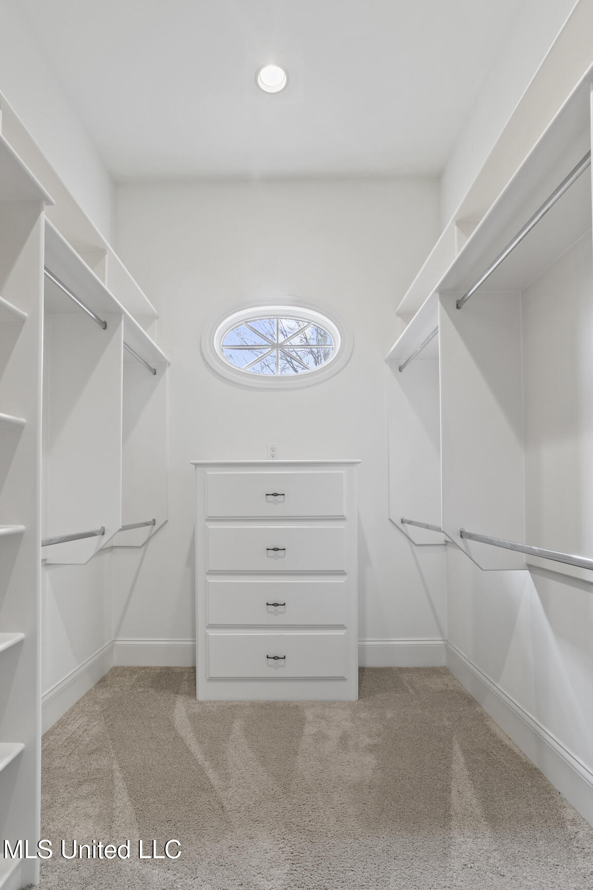 128 Summer Lake Drive Property Photo 24