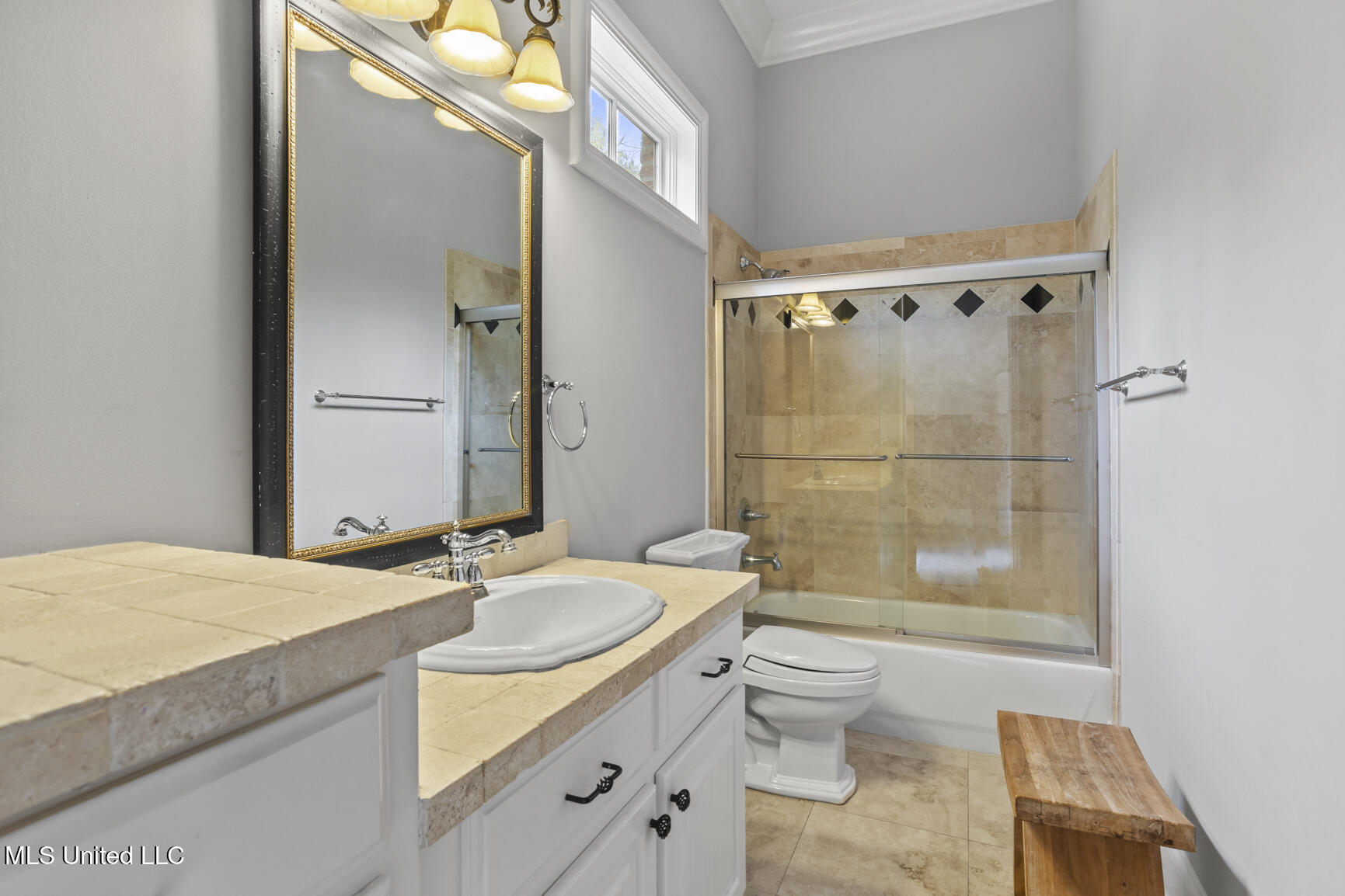 128 Summer Lake Drive Property Photo 29