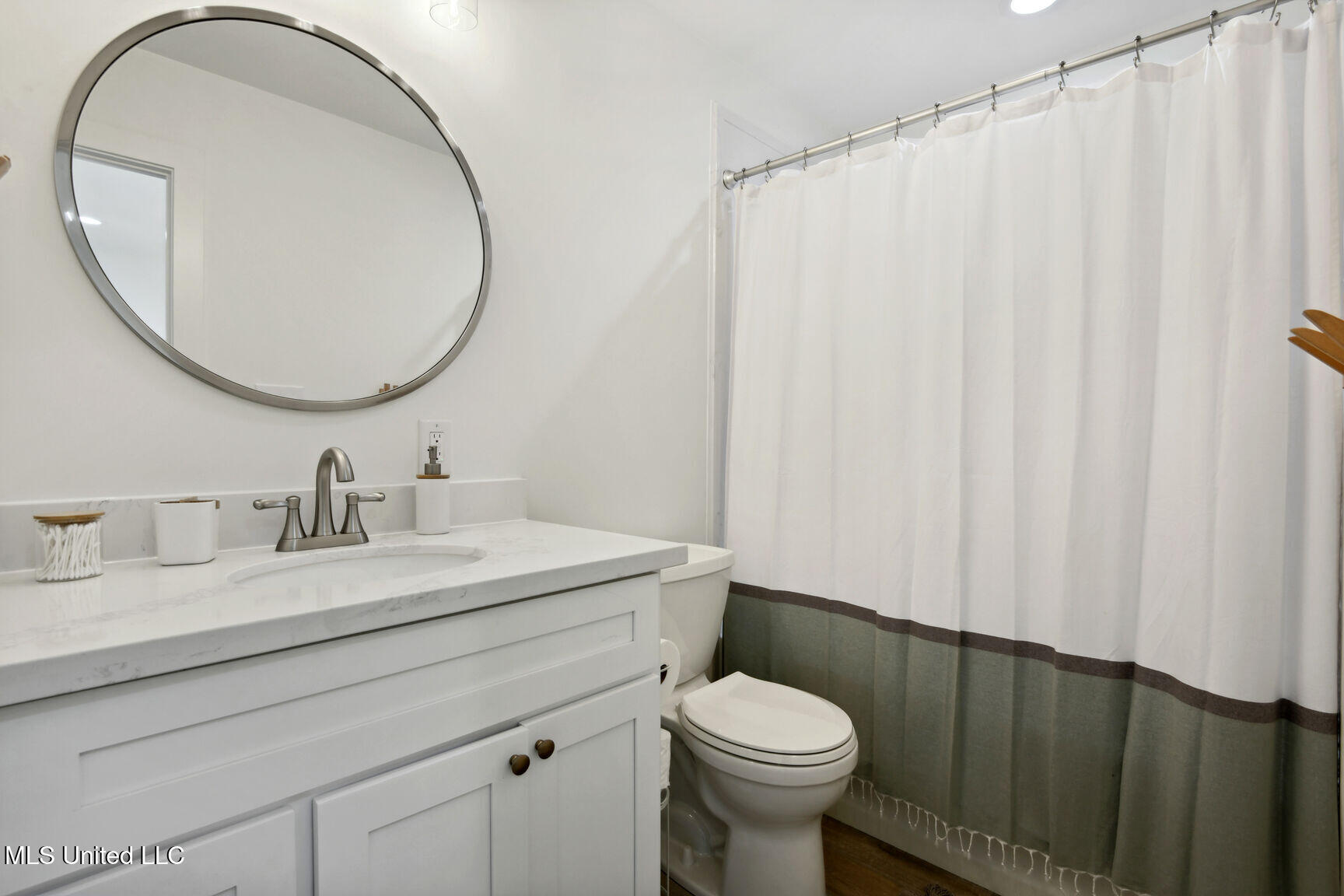 437 Webster Street Property Photo 30