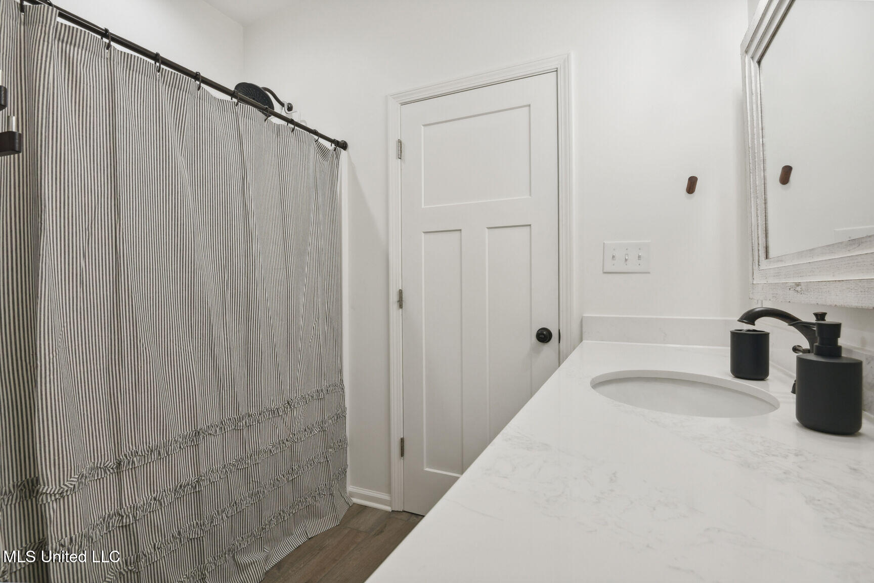 437 Webster Street Property Photo 46