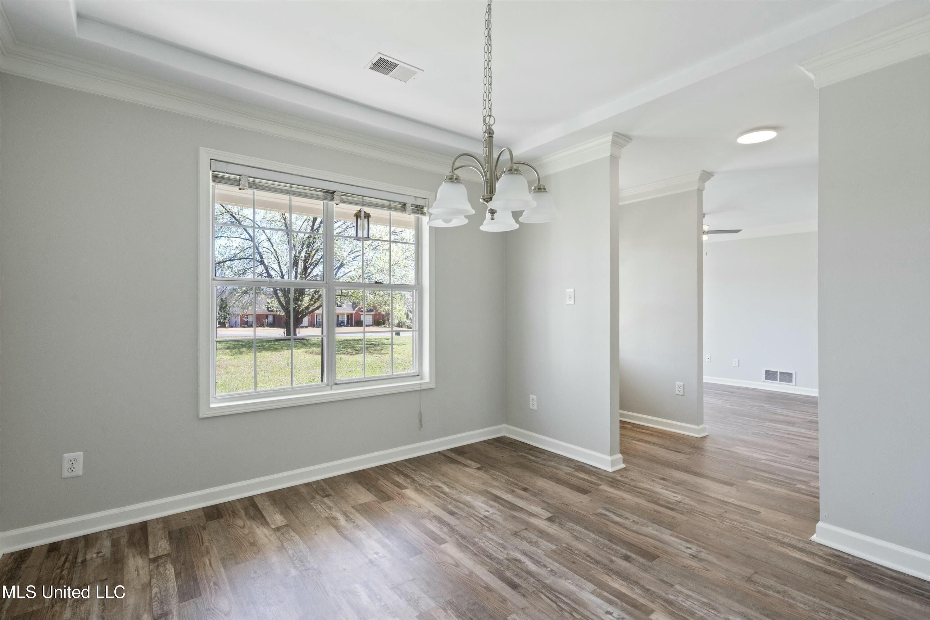 4481 Summers Place Drive Property Photo 7