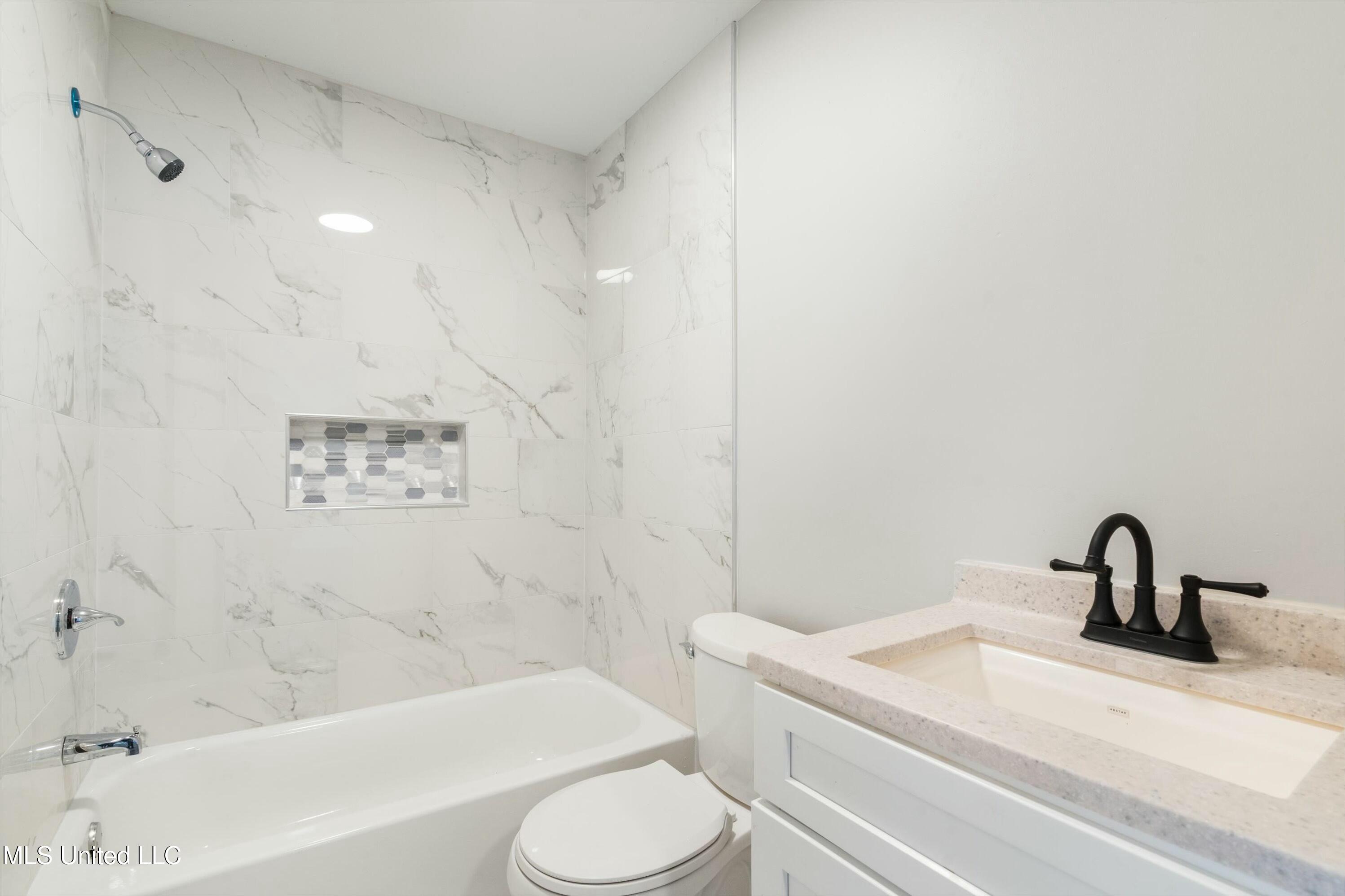 4481 Summers Place Drive Property Photo 21