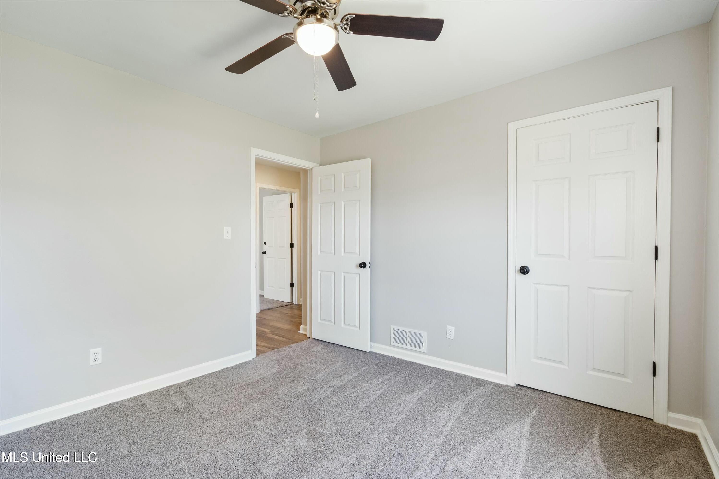 4481 Summers Place Drive Property Photo 23