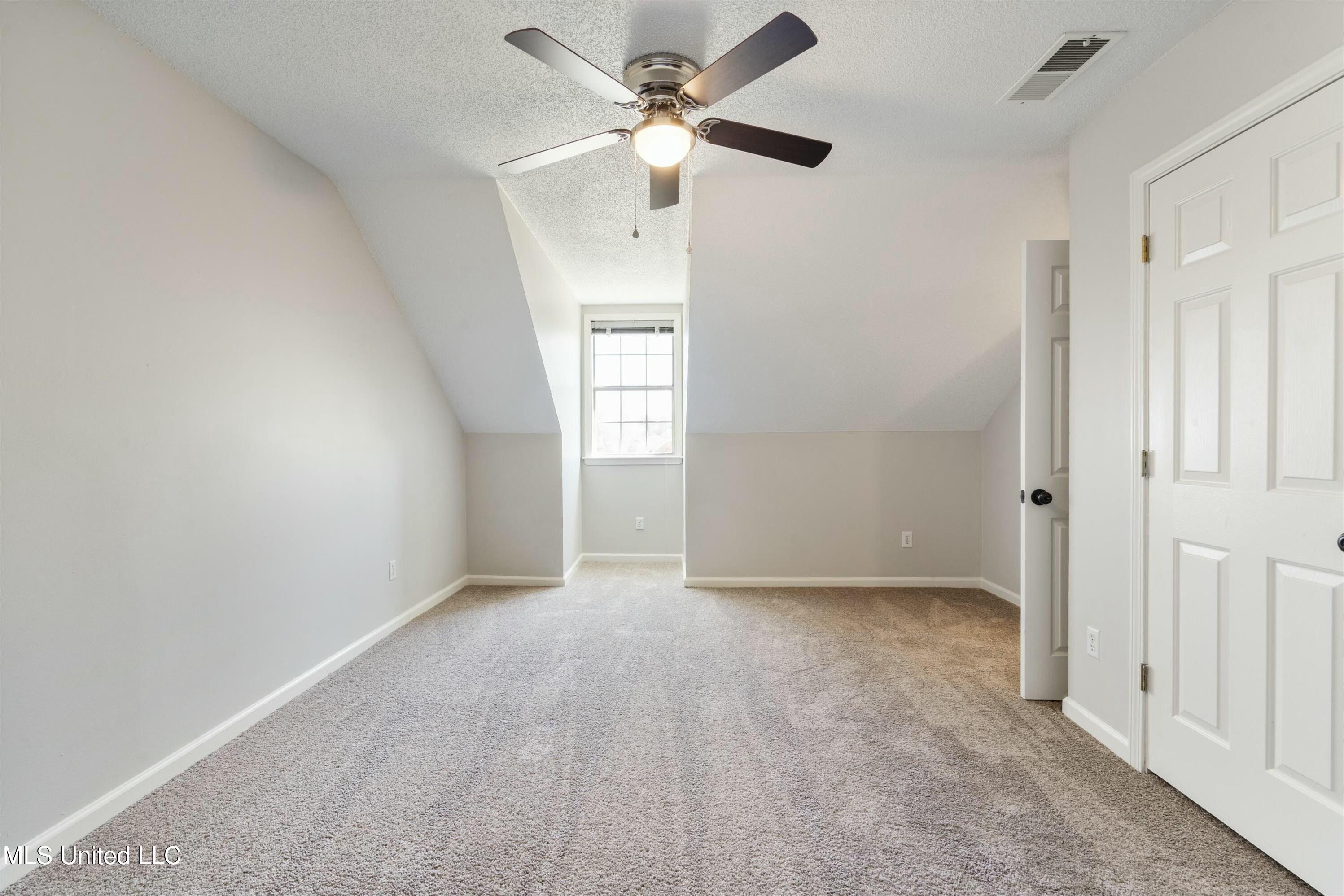 4481 Summers Place Drive Property Photo 29