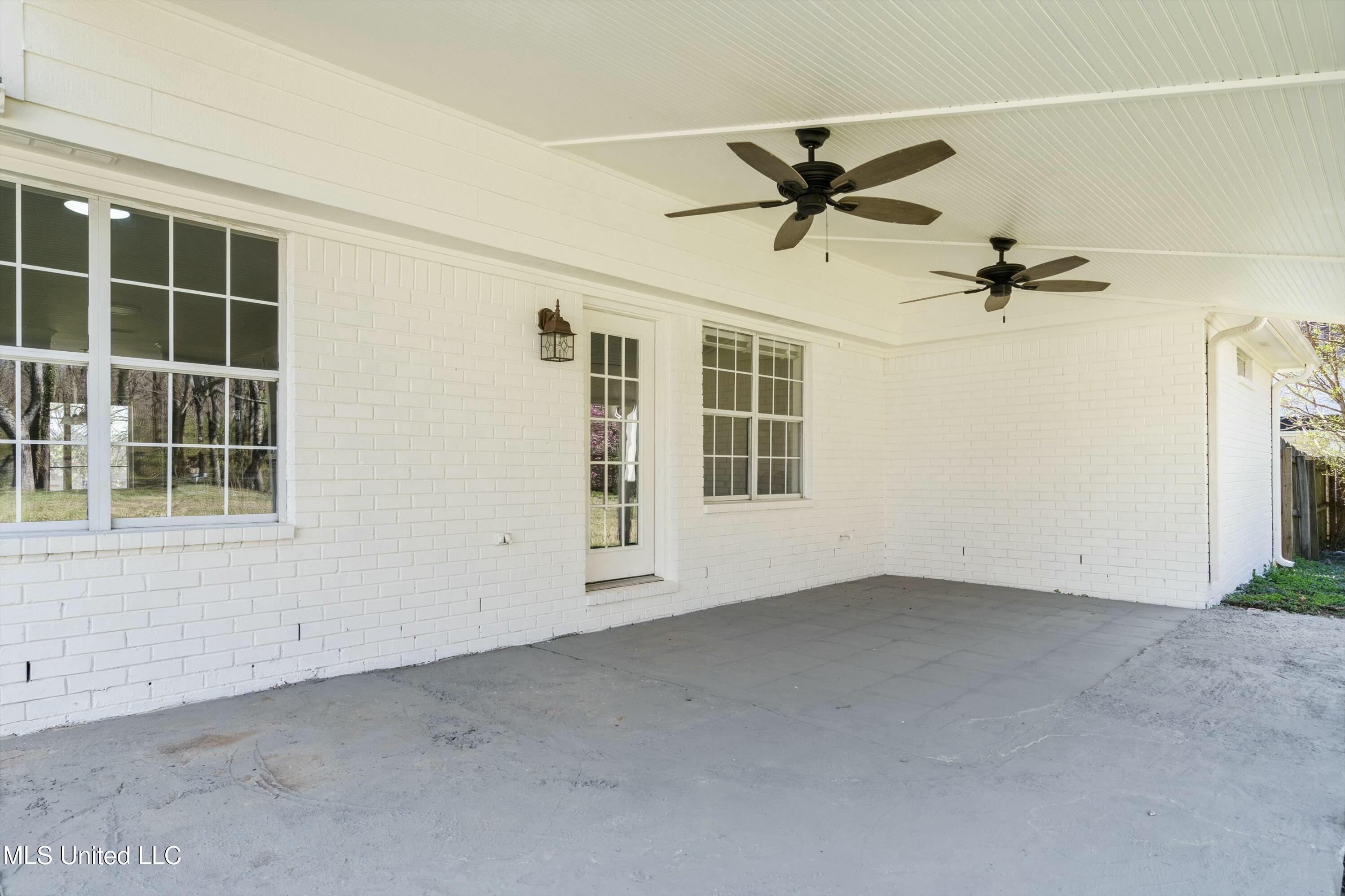 4481 Summers Place Drive Property Photo 32