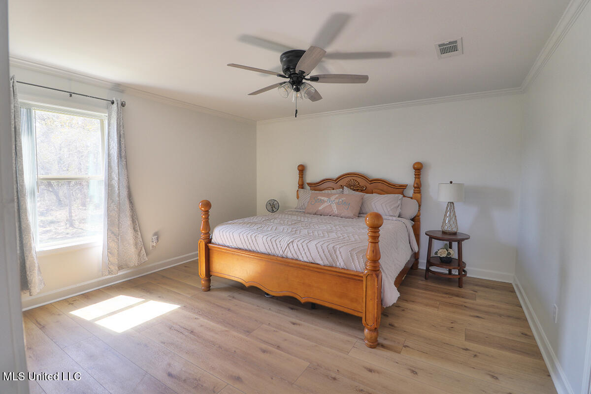 228 North Street Property Photo 5