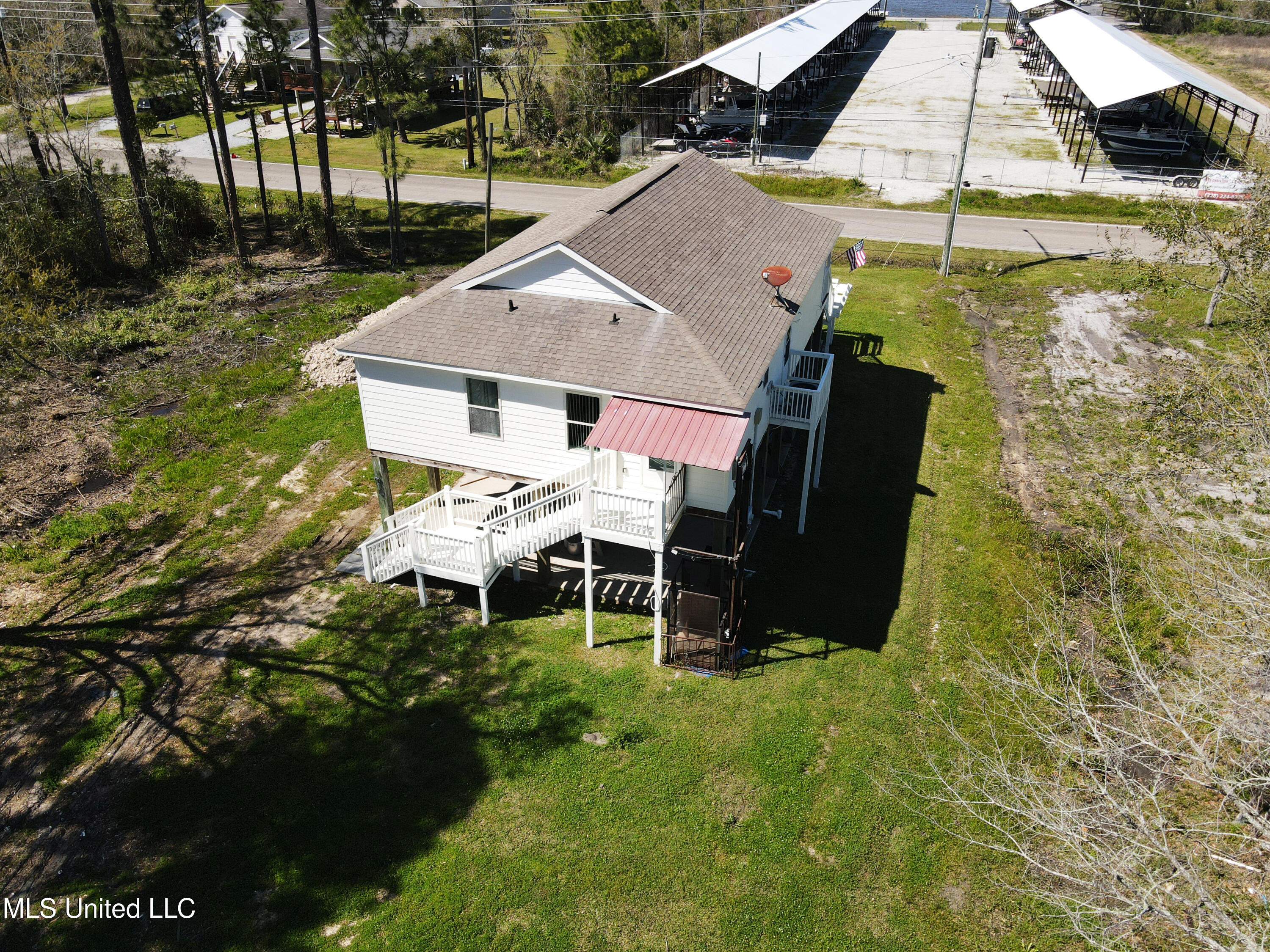 228 North Street Property Photo 12