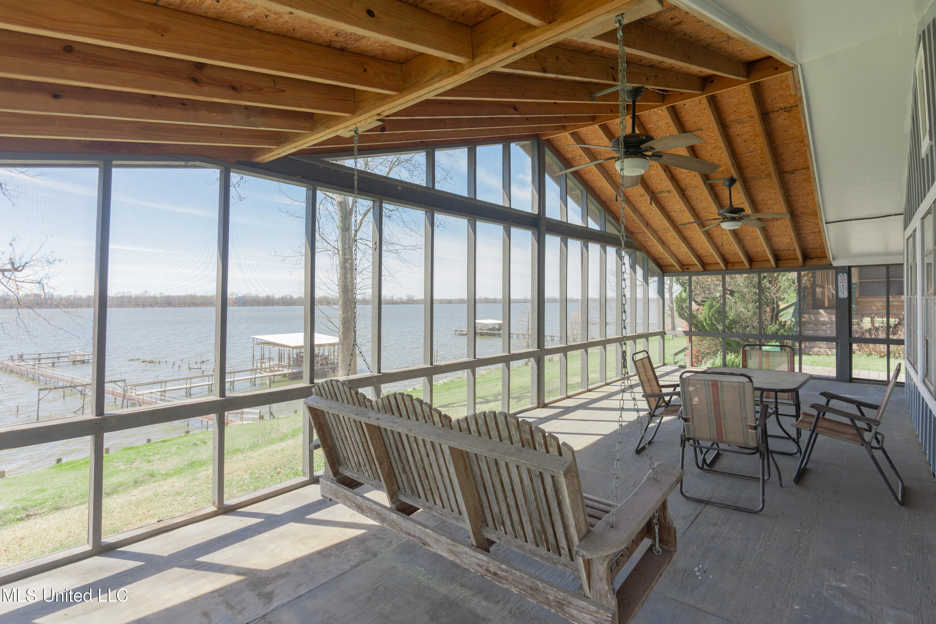 95 Nesting Site Property Photo 17