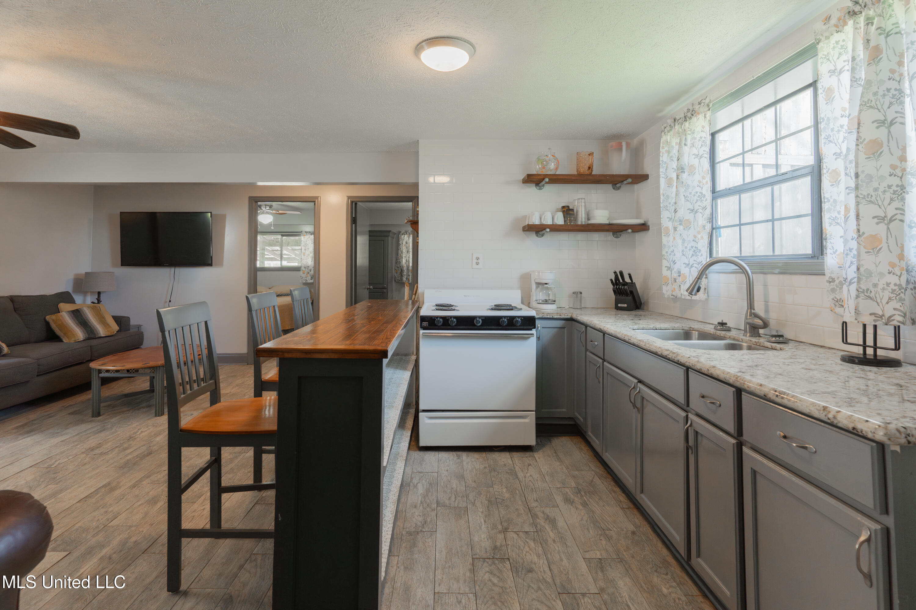 95 Nesting Site Property Photo 44