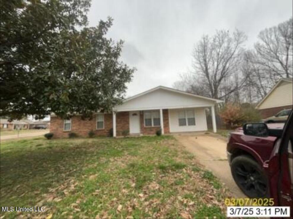 6505 Riverdale Road Property Photo 1