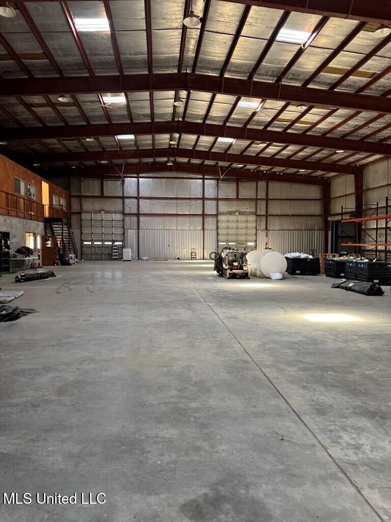 1650 Whiting Road Property Photo 2