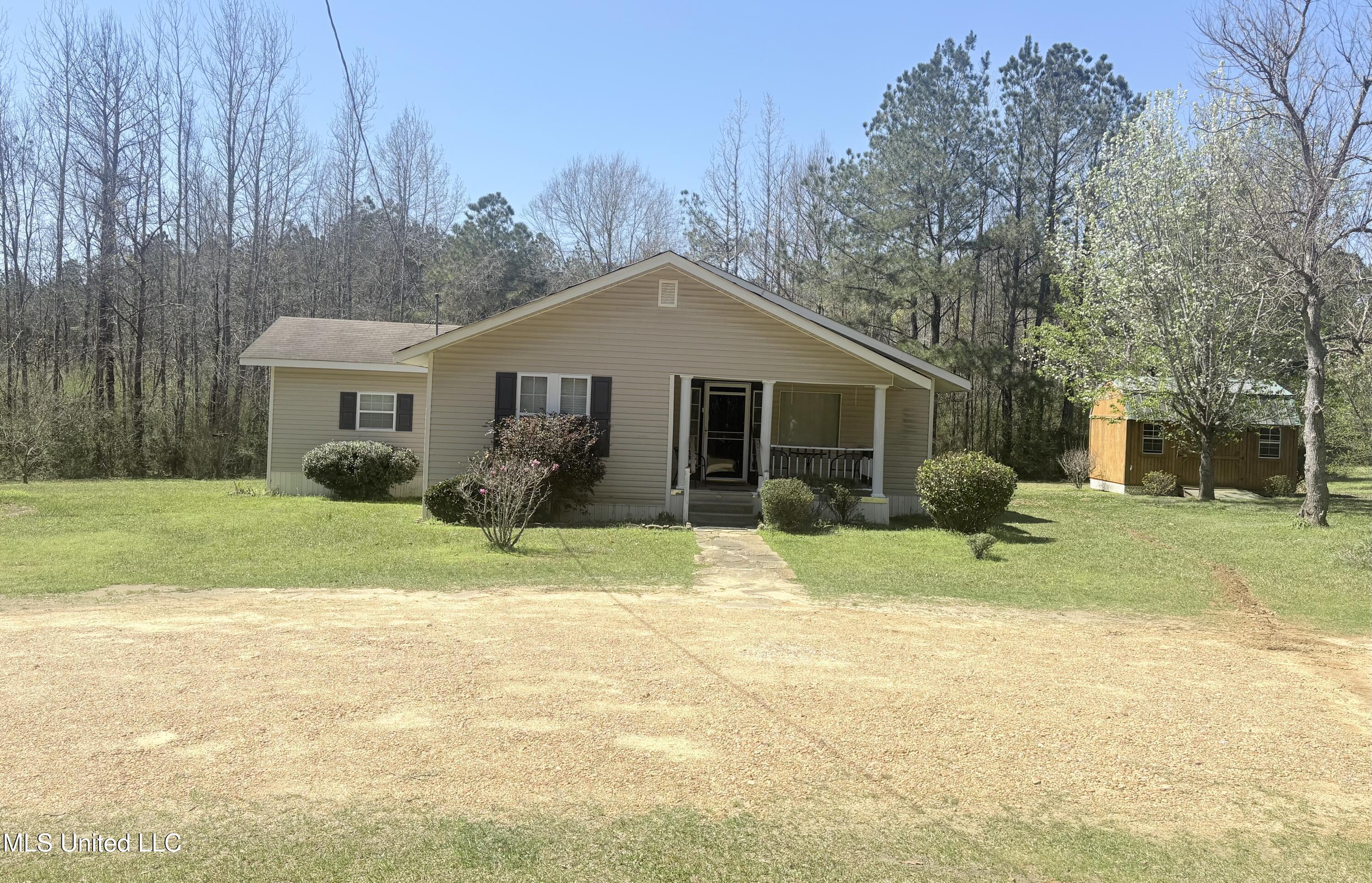 1559 Nw Crump Lane Lane Property Photo 1