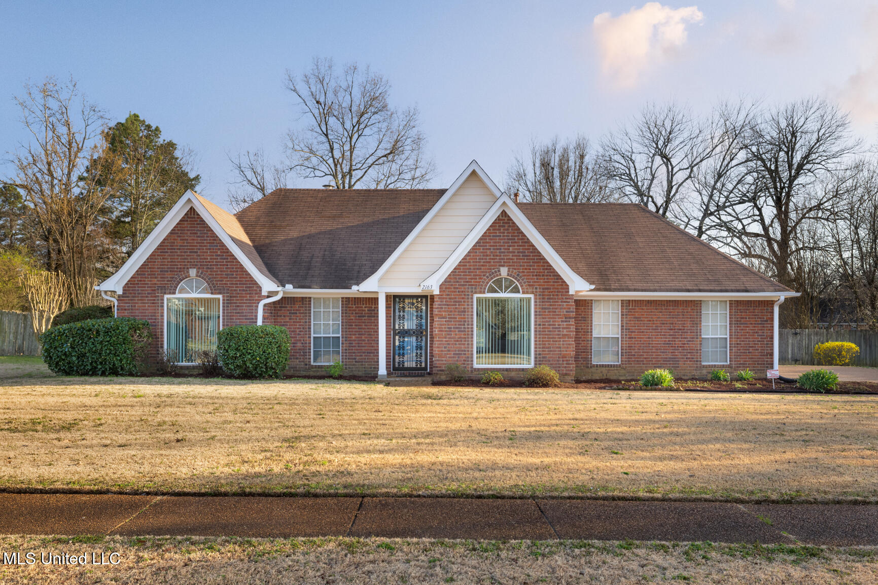 2163 Greencliff Drive Property Photo 1