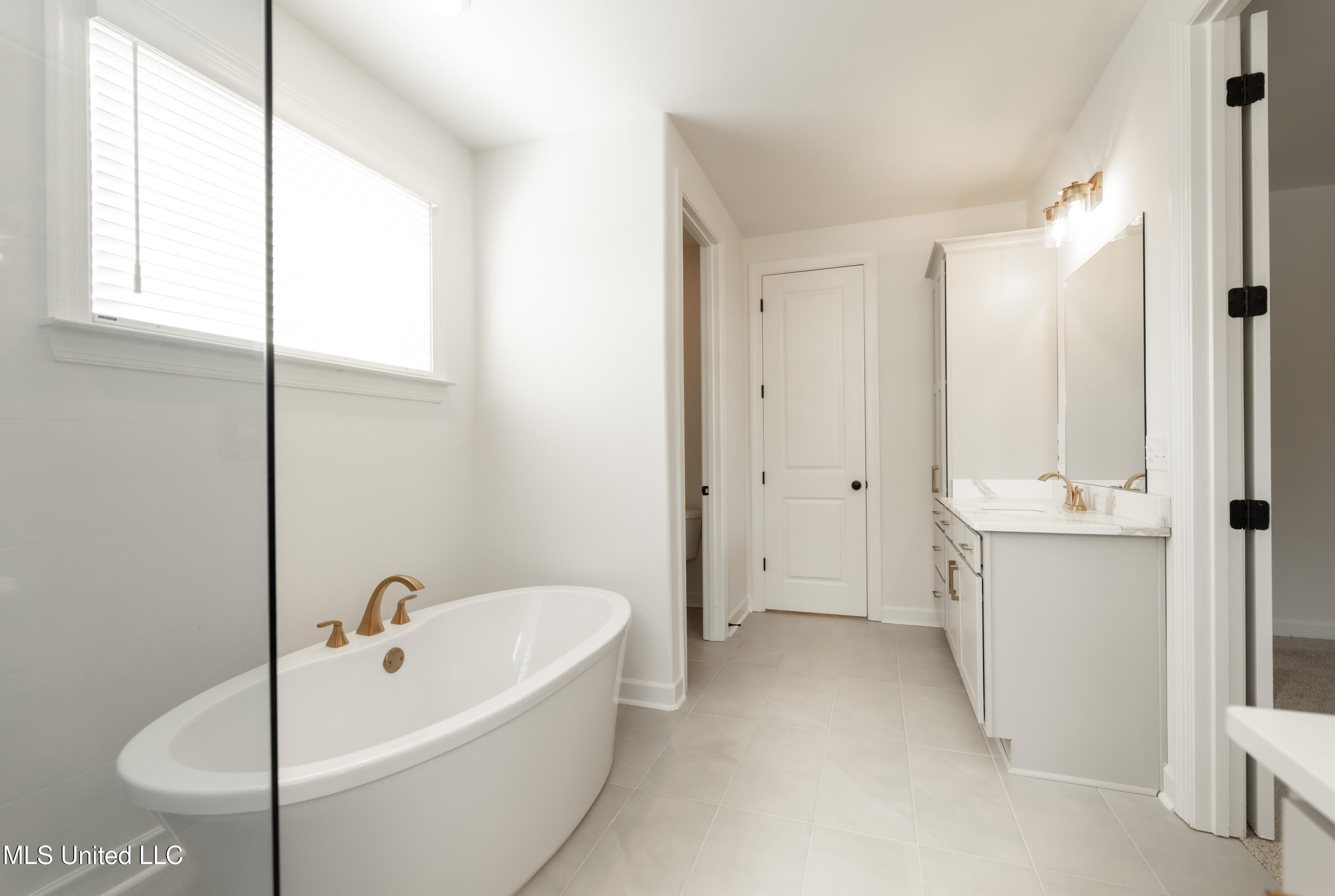 115 Cedar Crest Cove Property Photo 15