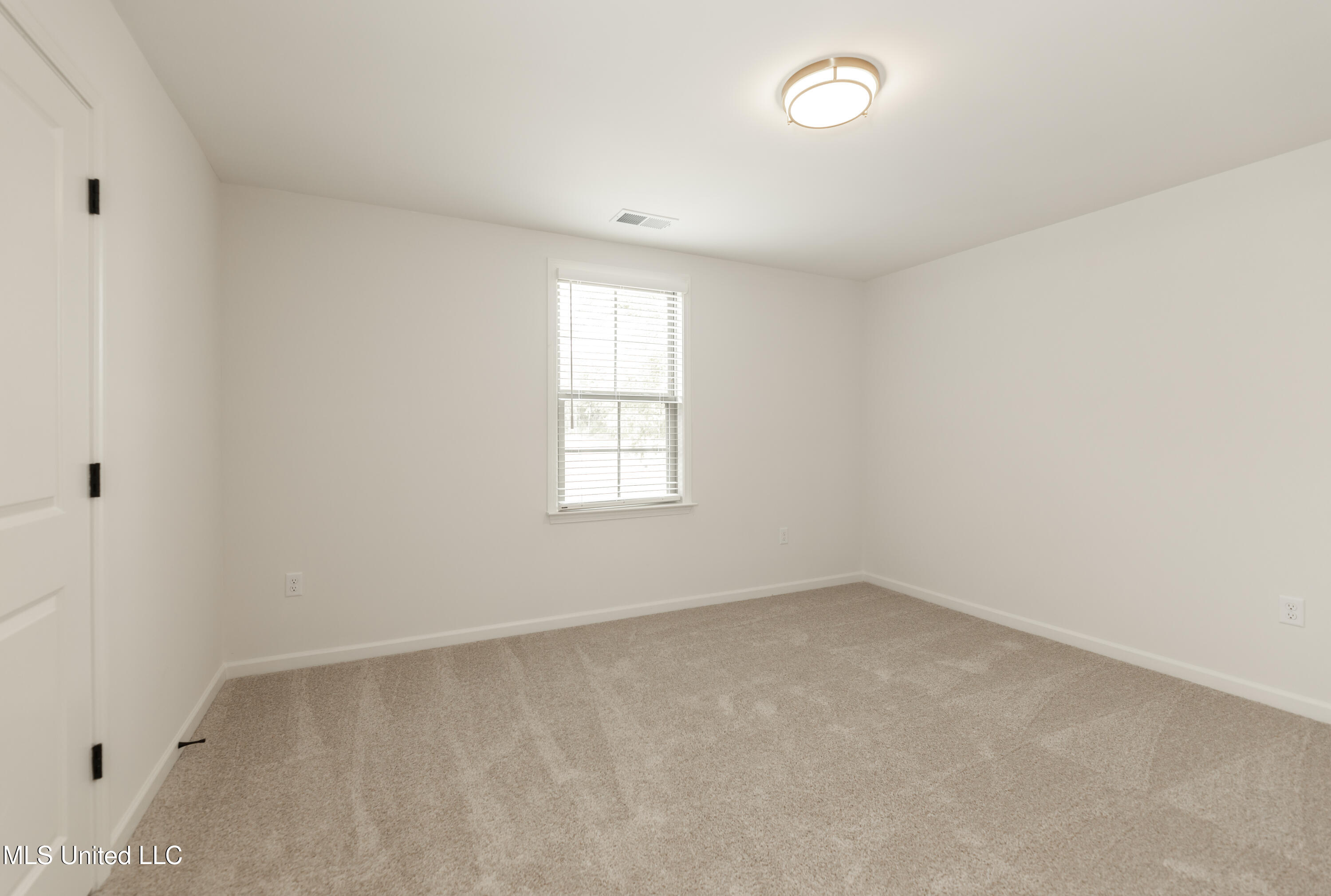 115 Cedar Crest Cove Property Photo 20