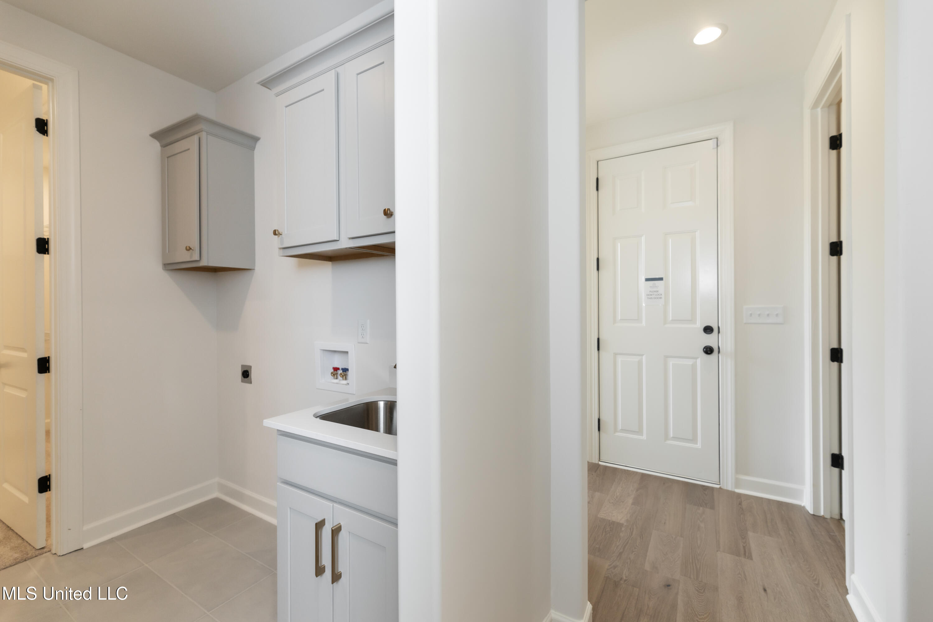 115 Cedar Crest Cove Property Photo 29