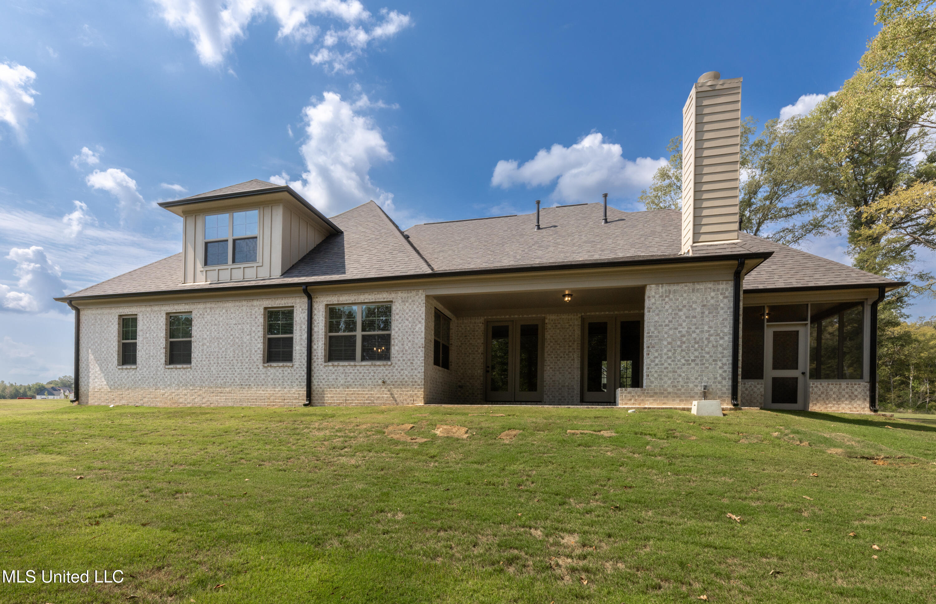 115 Cedar Crest Cove Property Photo 37