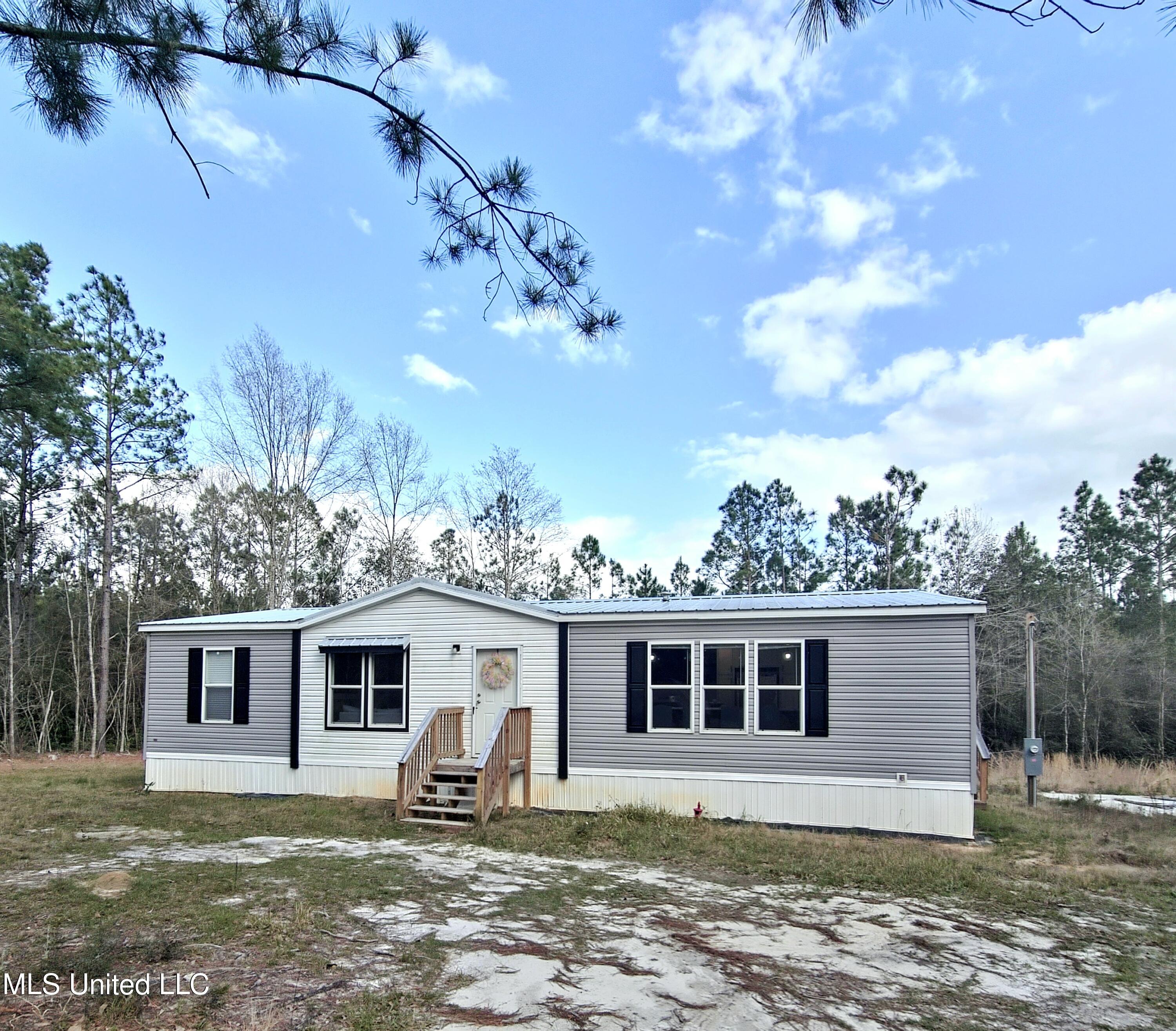 26004 Bowfin Drive Property Photo 1