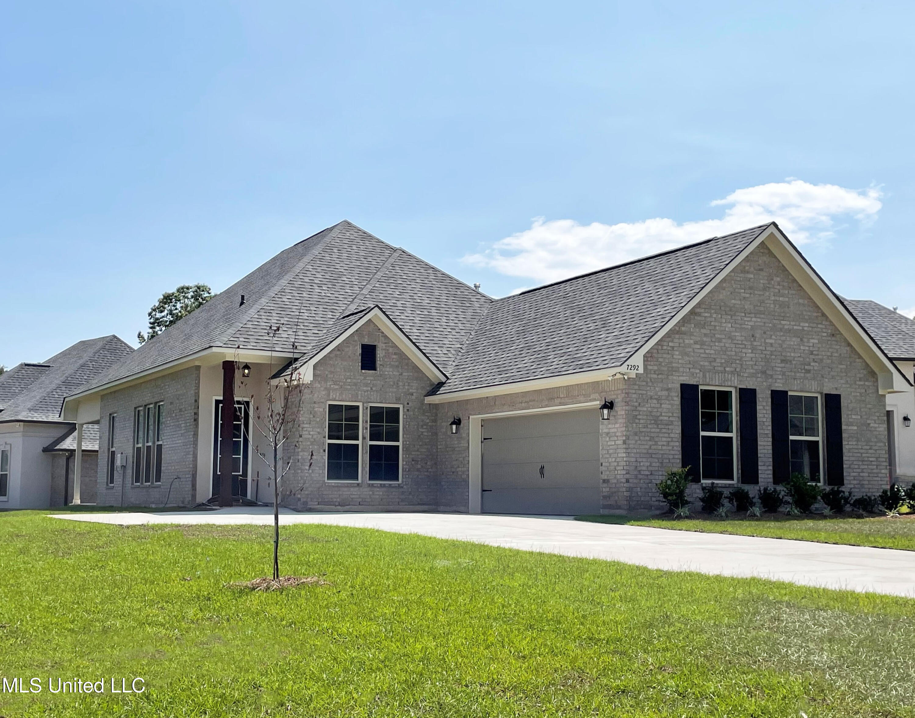 7292 S Aberdeen Drive Property Photo 1