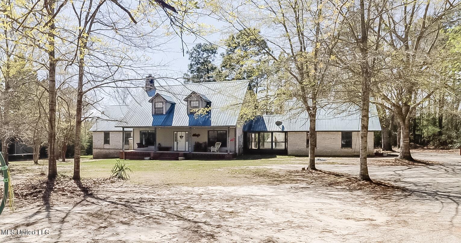 18347 Dogwood Lane Property Photo 1