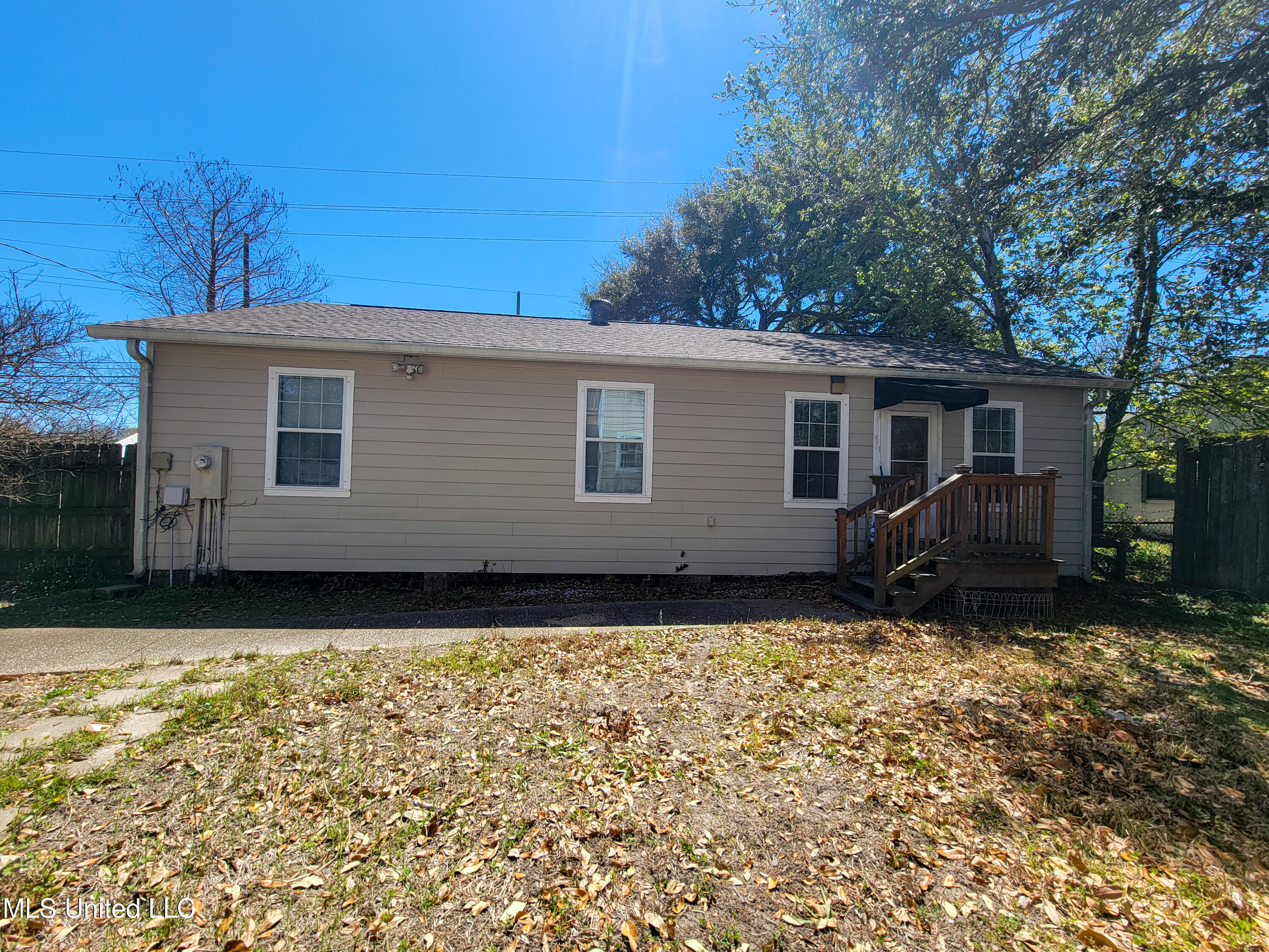 1915 Ingalls Avenue Property Photo 12
