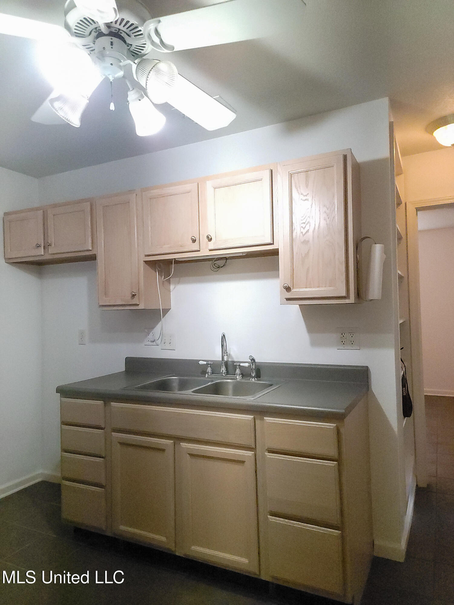 1915 Ingalls Avenue Property Photo 20