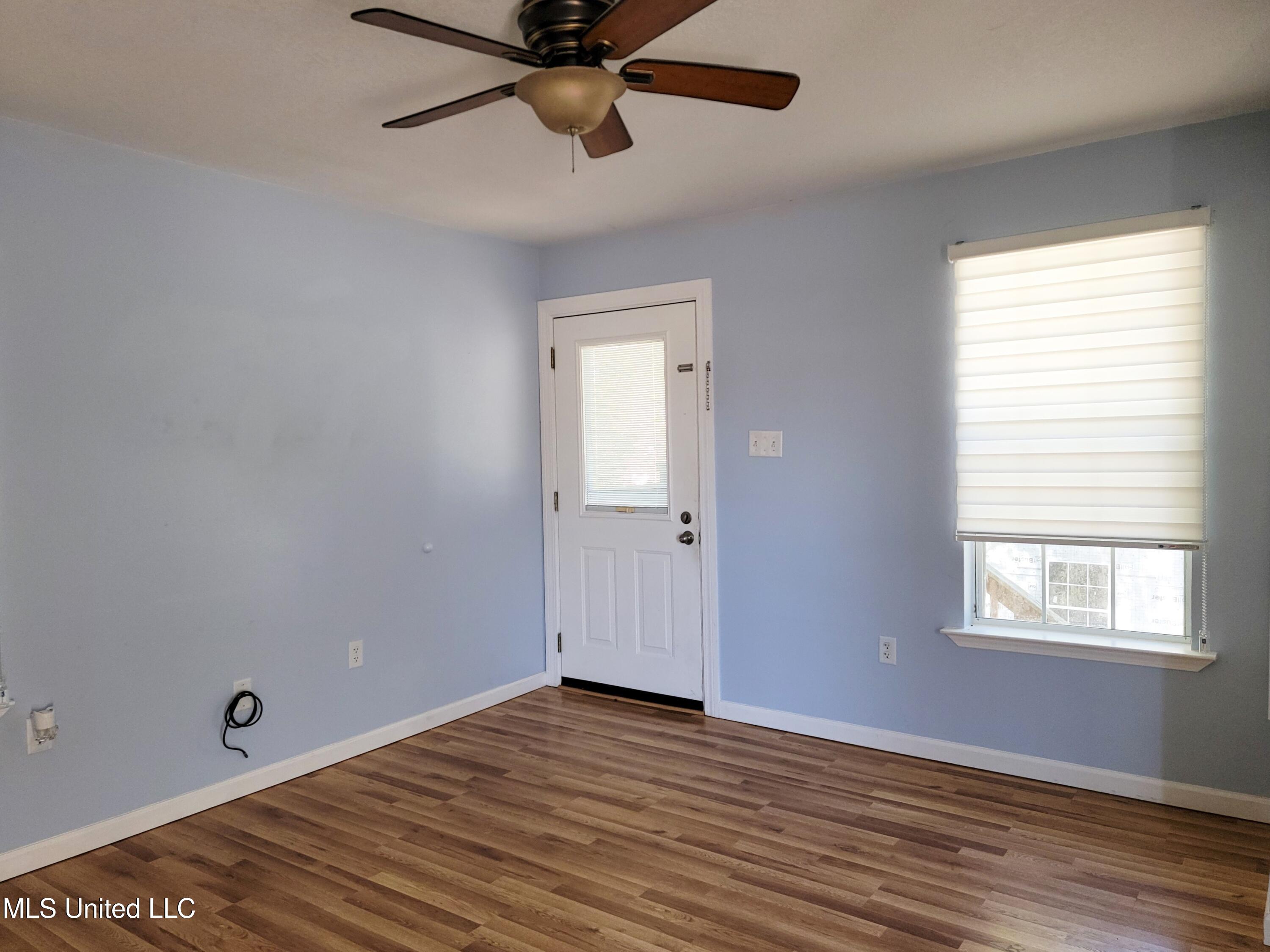 1915 Ingalls Avenue Property Photo 30
