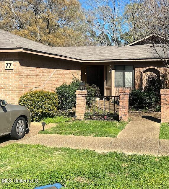 77 Shore Drive Property Photo 1