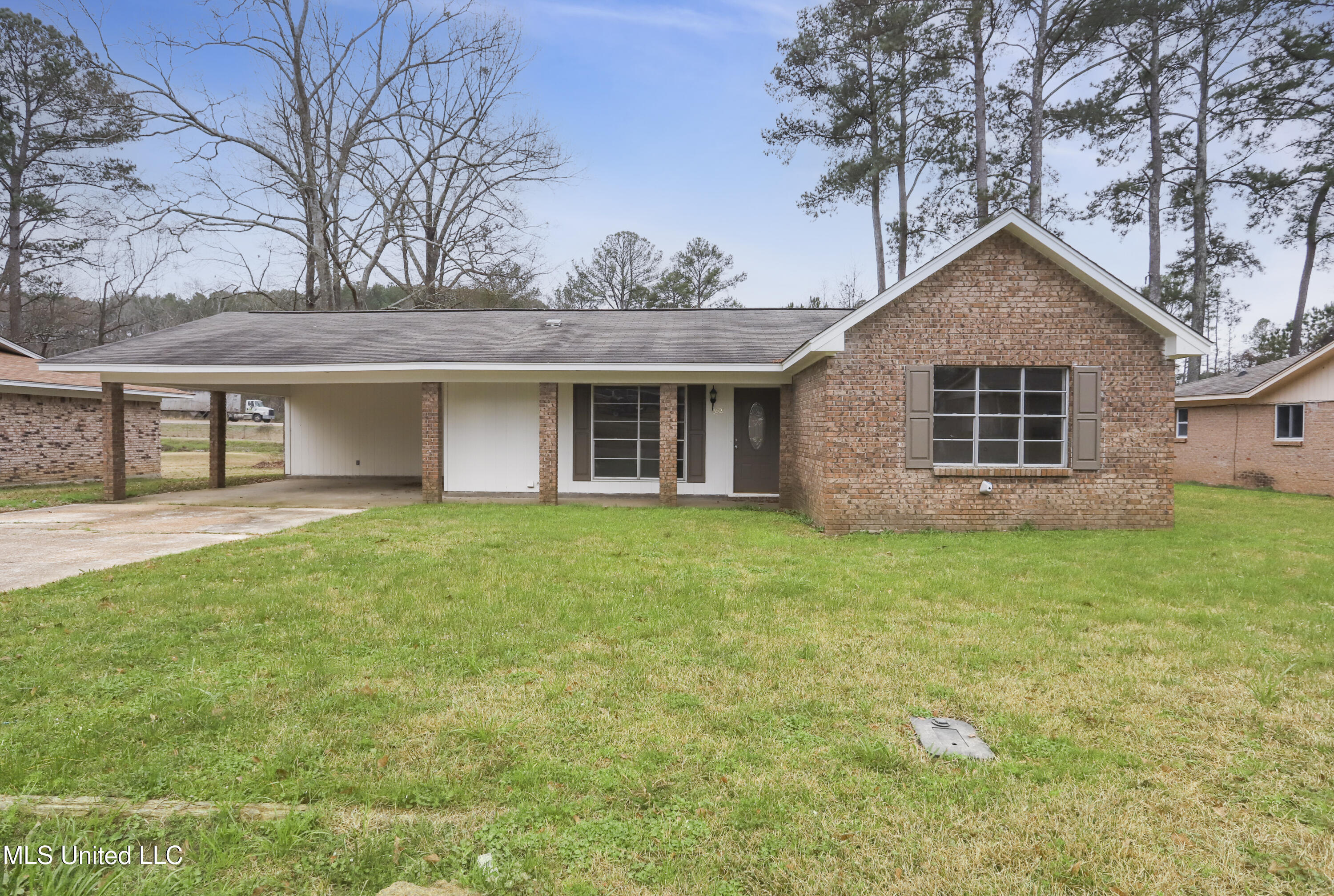 3521 Beaumont Drive Property Photo 1