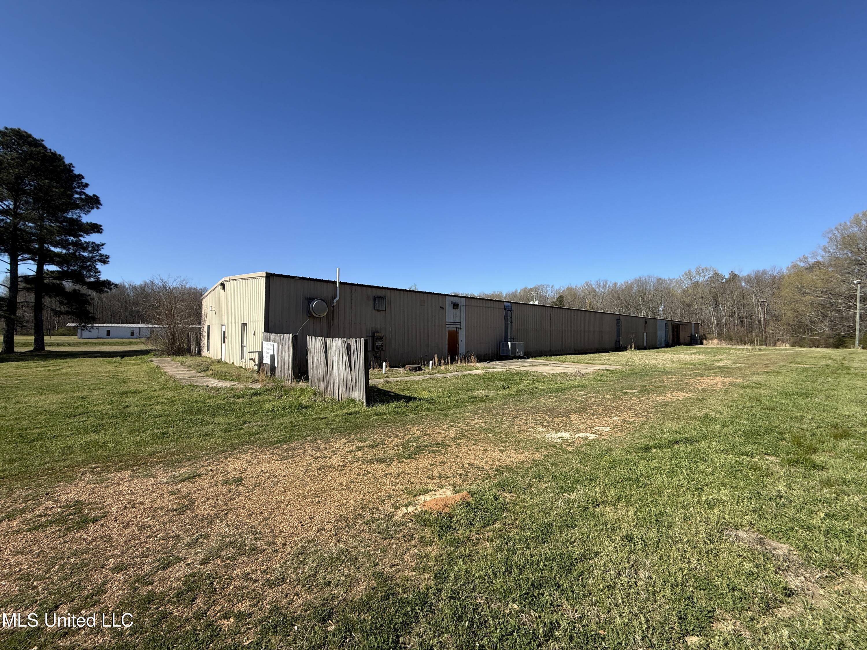 107 Ms-35 Property Photo 3