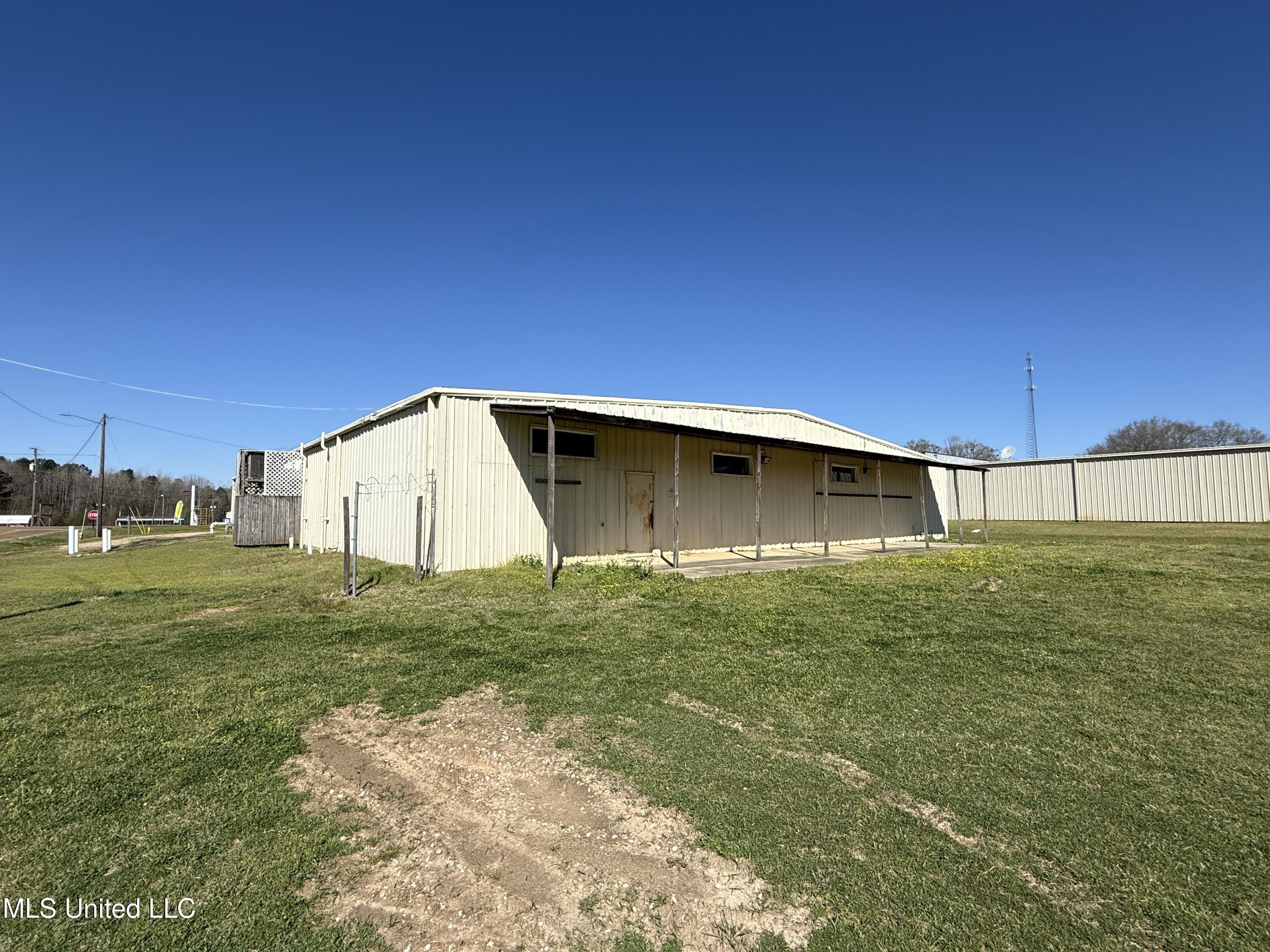 128 Ms 35 Property Photo 4