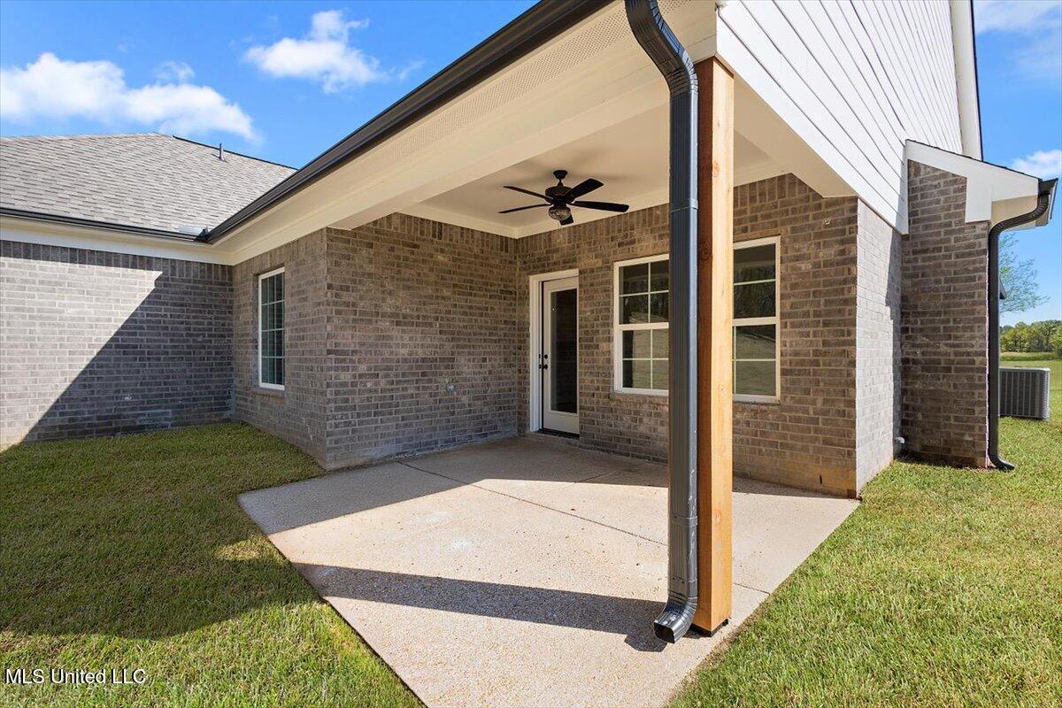 1184 Creekside Lane Property Photo 34