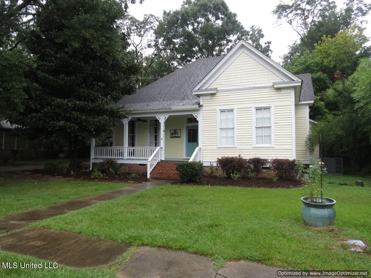316 N Church Street Property Photo 1