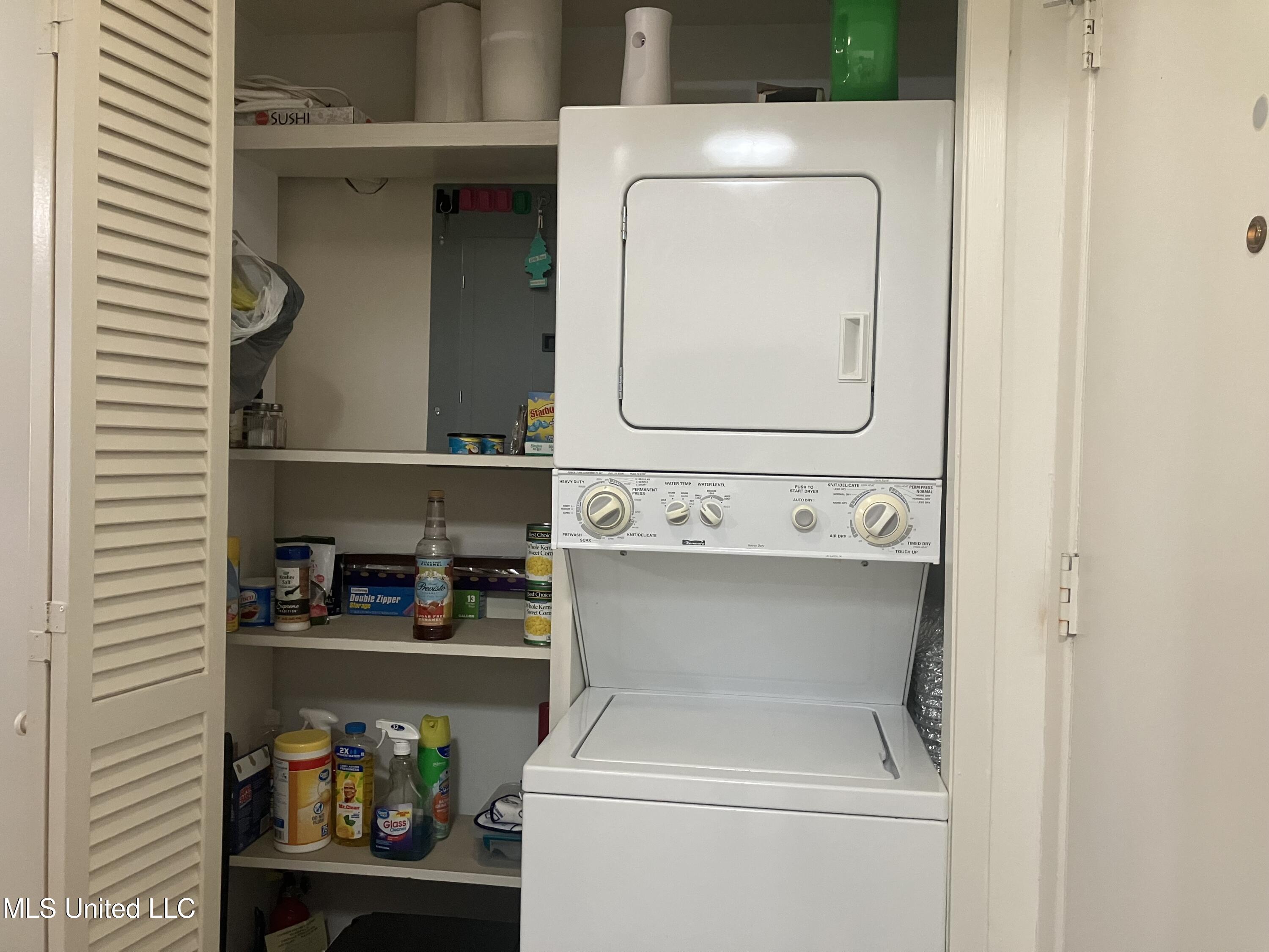 107 Molokai Village Property Photo 5