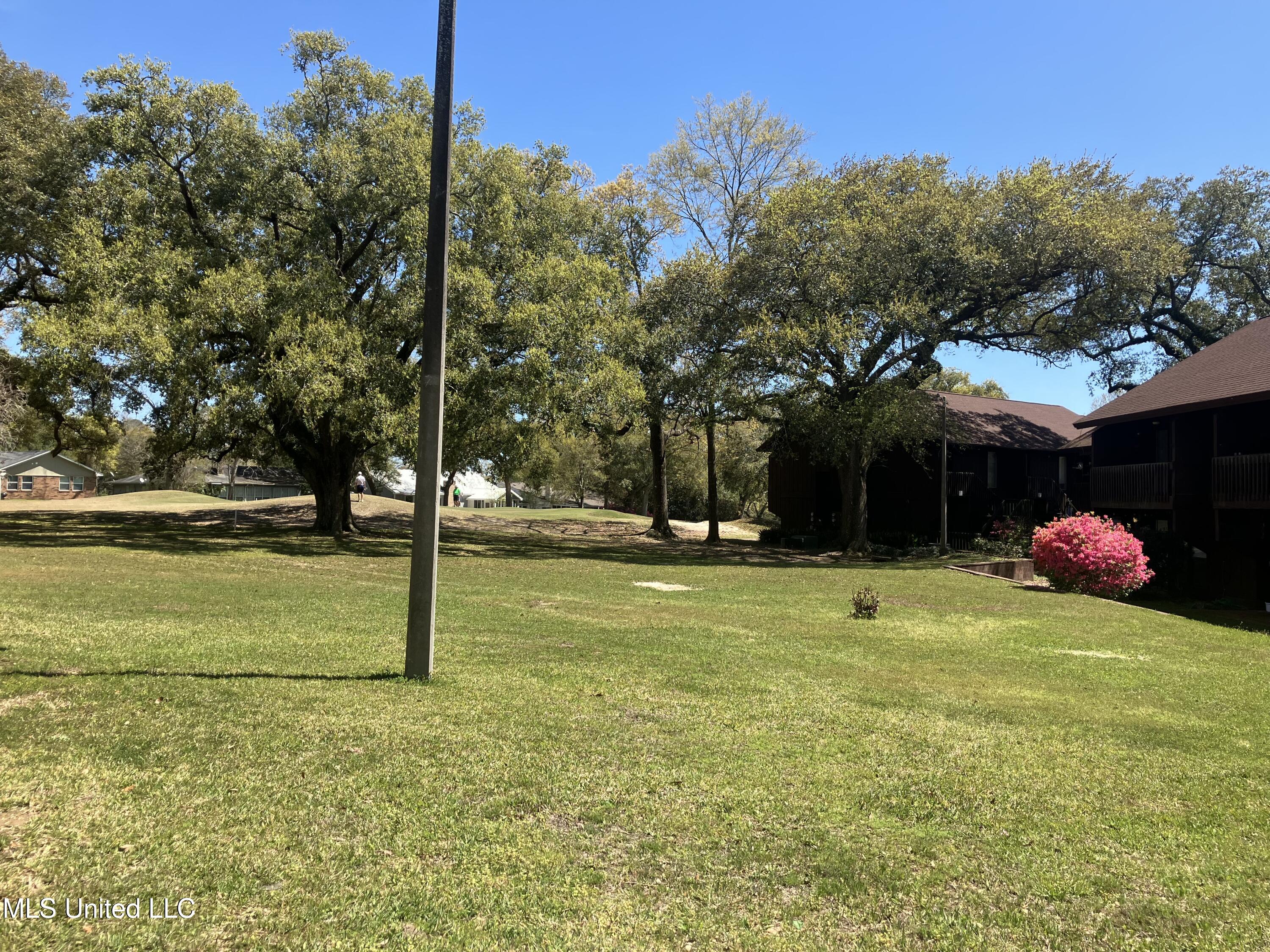 107 Molokai Village Property Photo 7