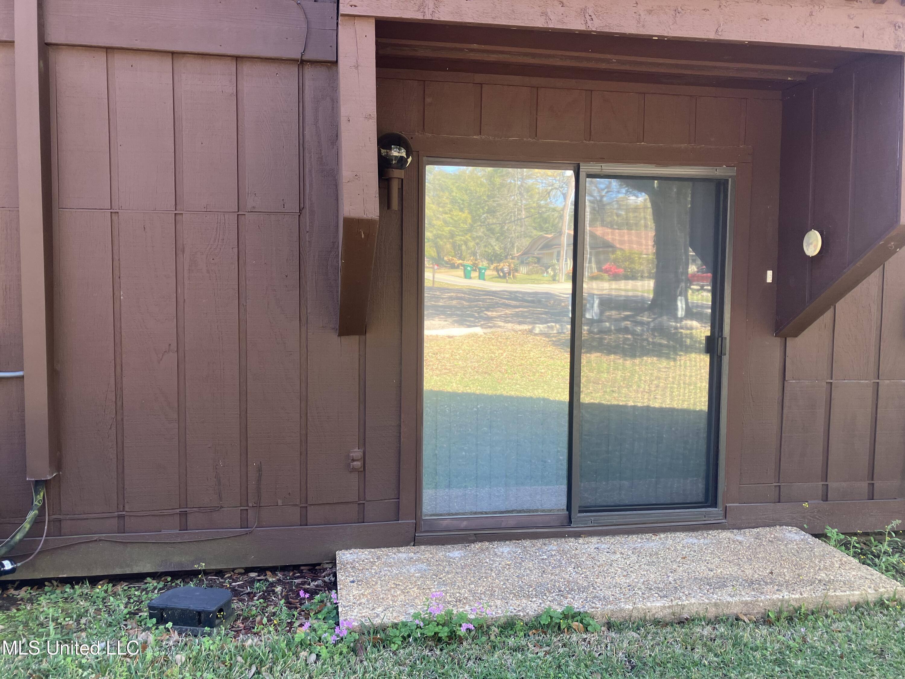 107 Molokai Village Property Photo 16