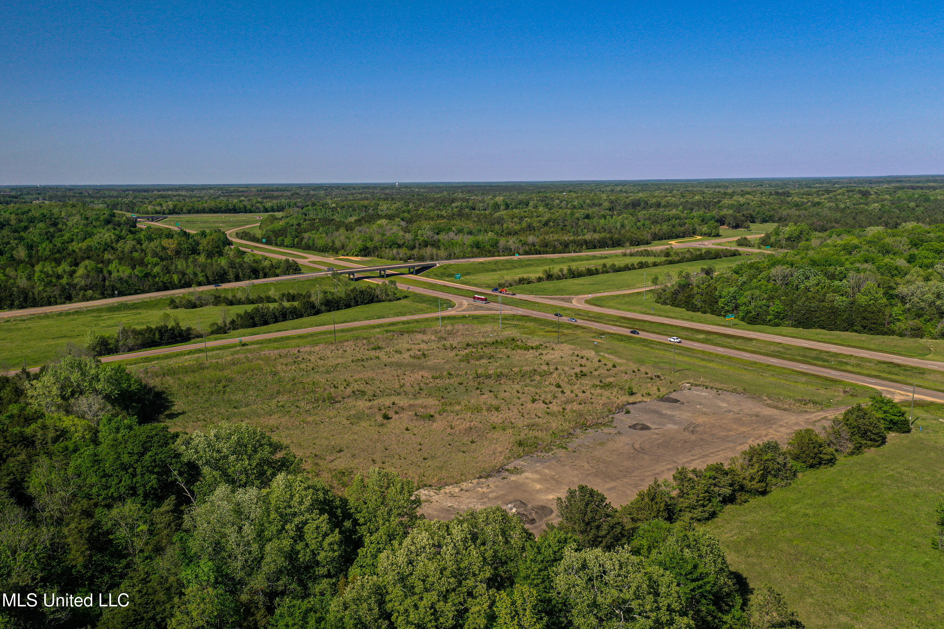01 Hwy 45 South Property Photo 1