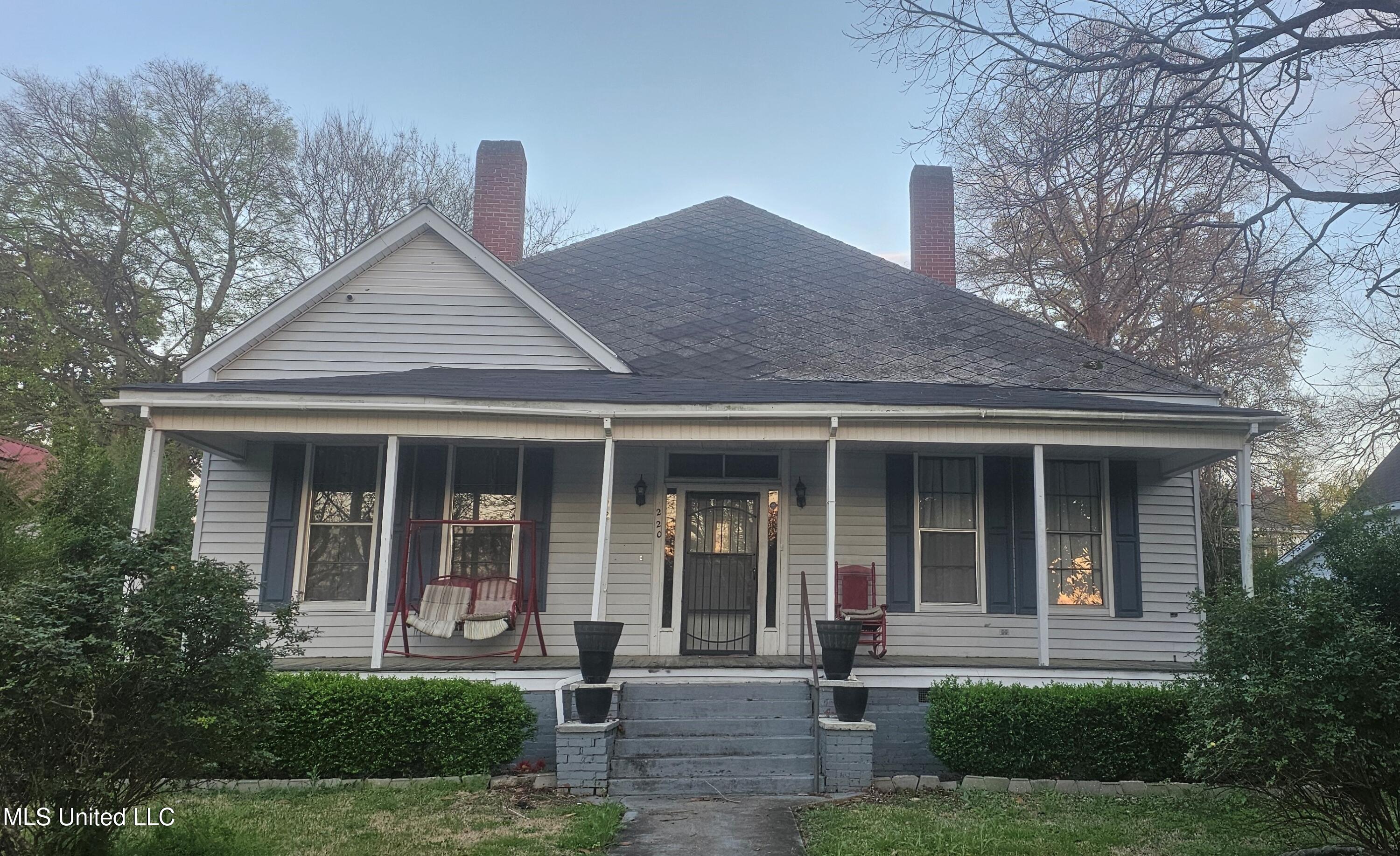 220 Calhoun Avenue Property Photo 1