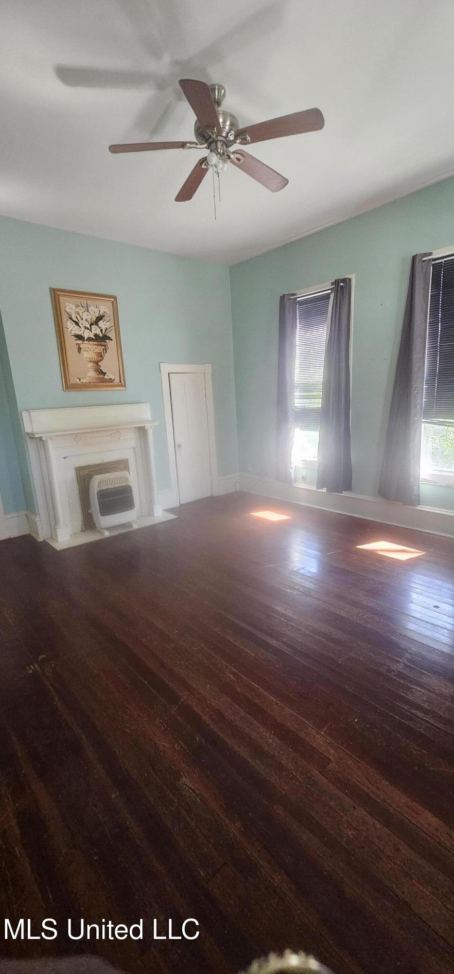 220 Calhoun Avenue Property Photo 8