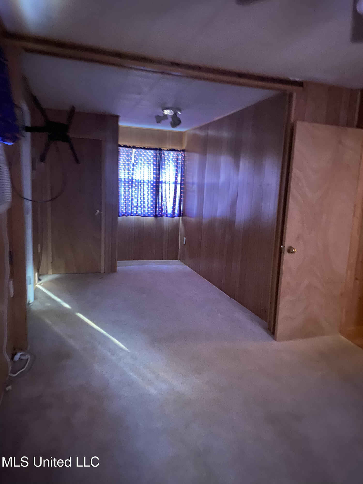 112 Sir Richard Road Property Photo 11