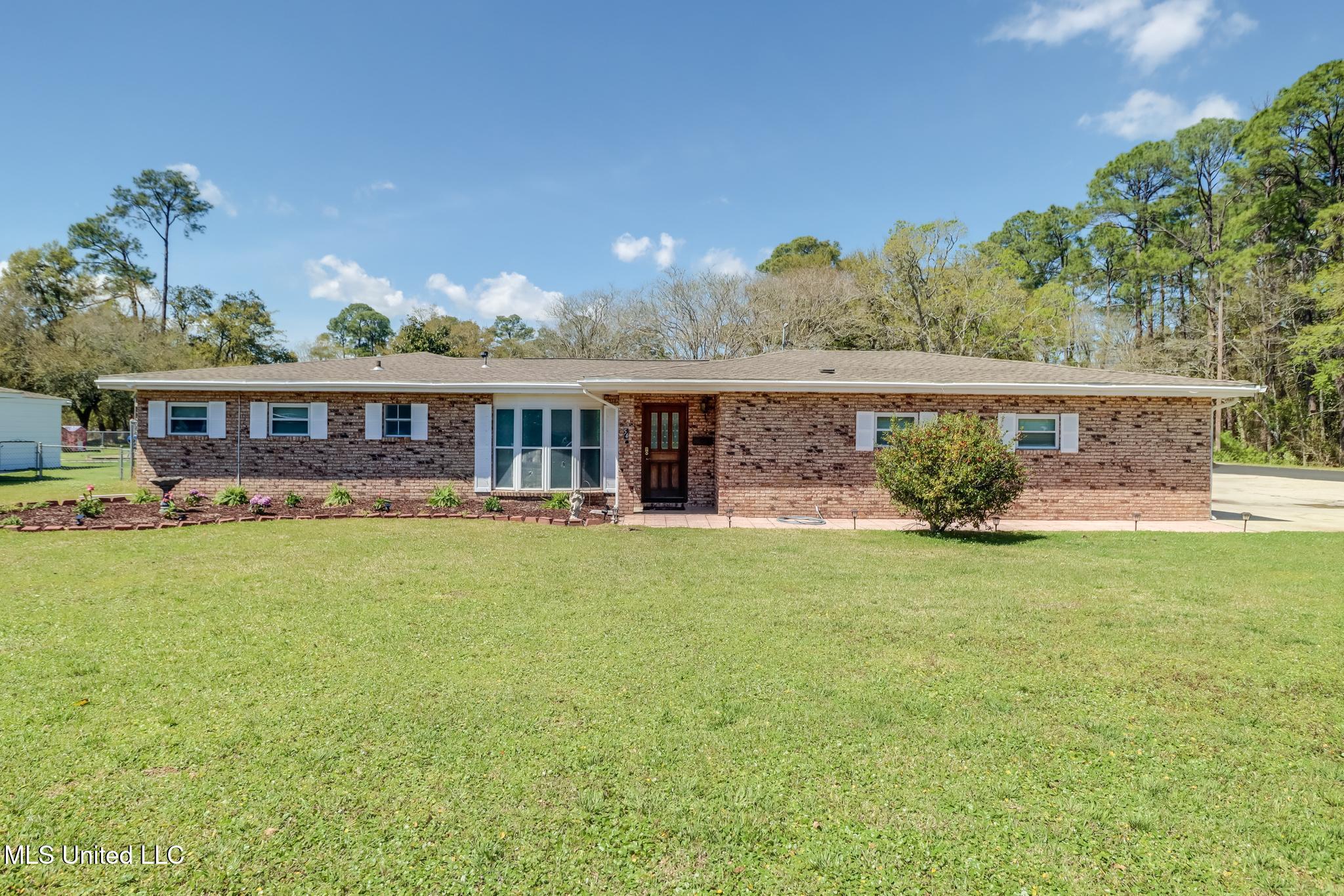 54 53rd Street Property Photo