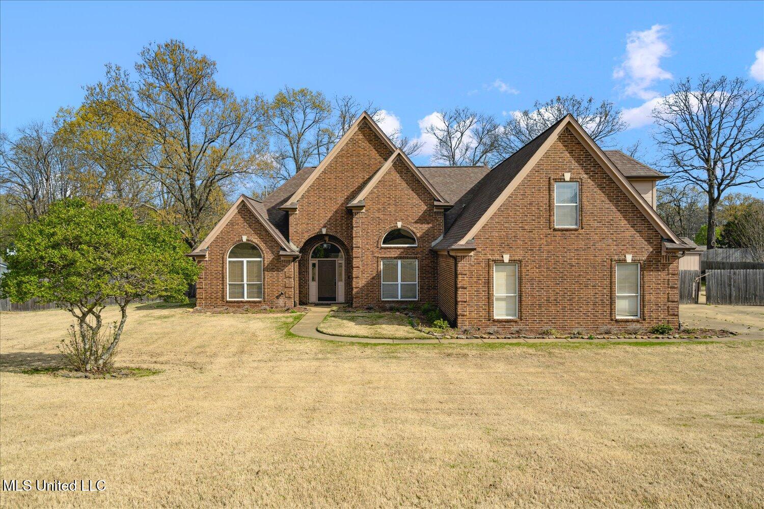 2026 Mallard Cove Property Photo 1