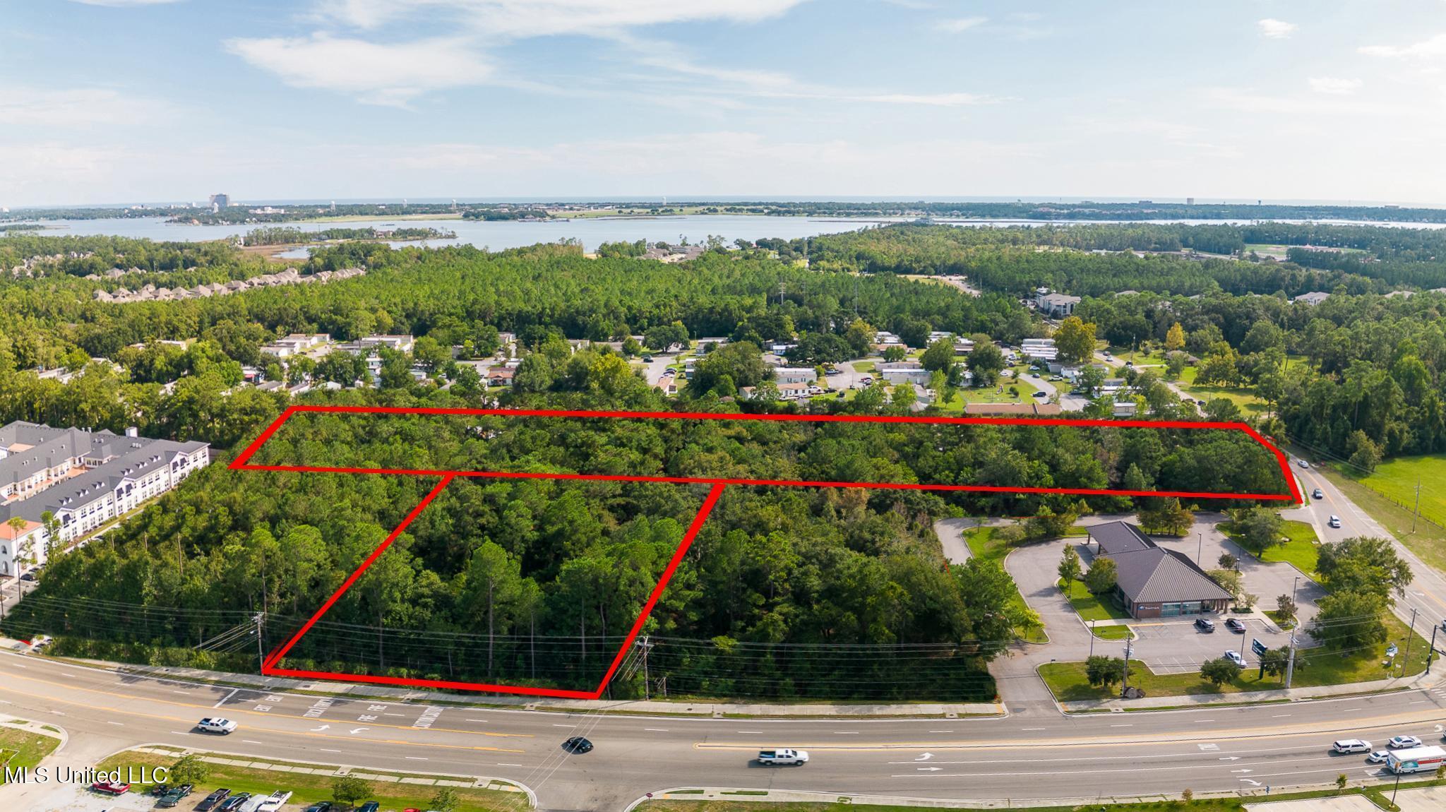 Popps Ferry Road Property Photo 1