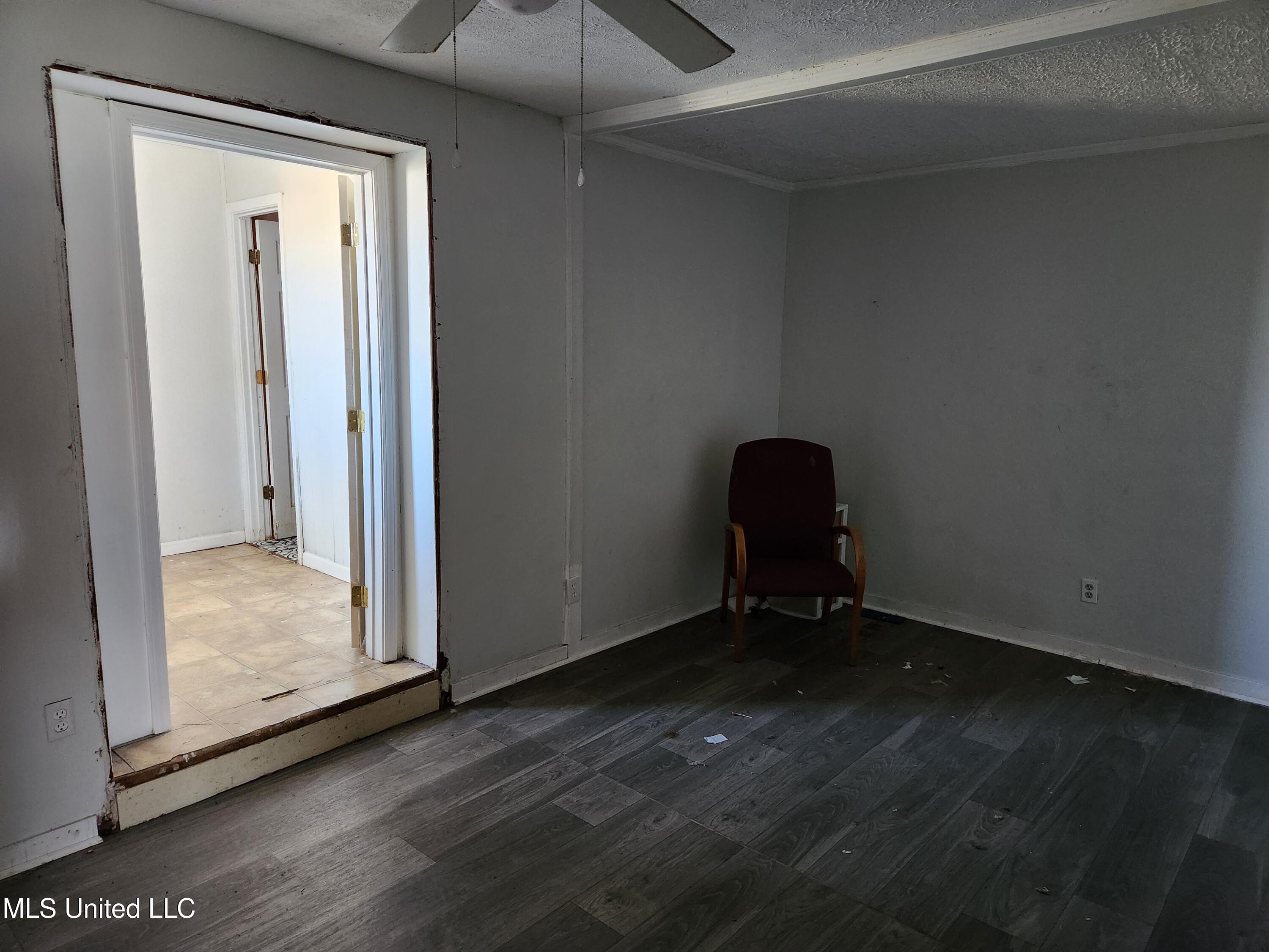 1152 Ms-16 Property Photo 9