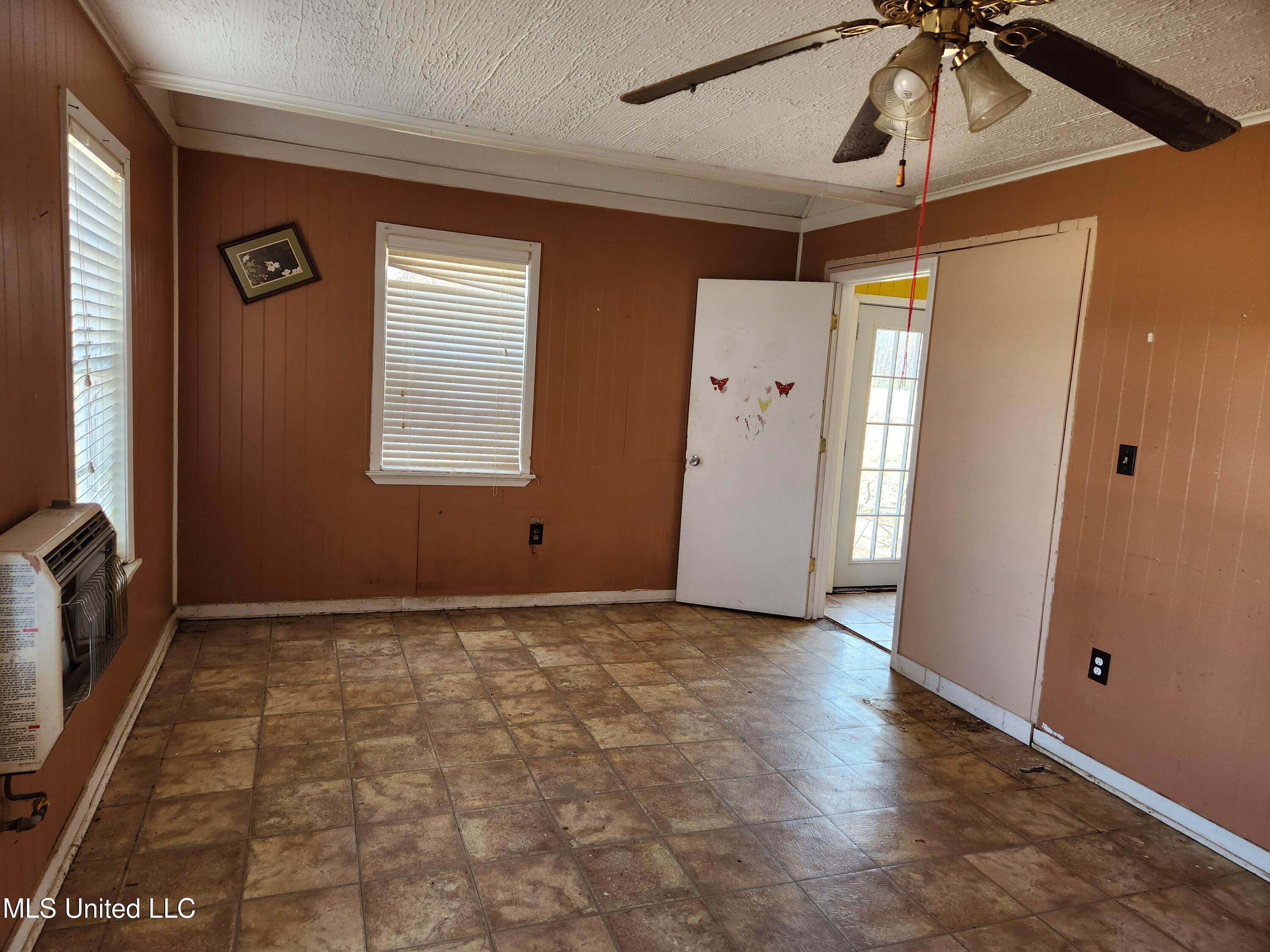 1152 Ms-16 Property Photo 10