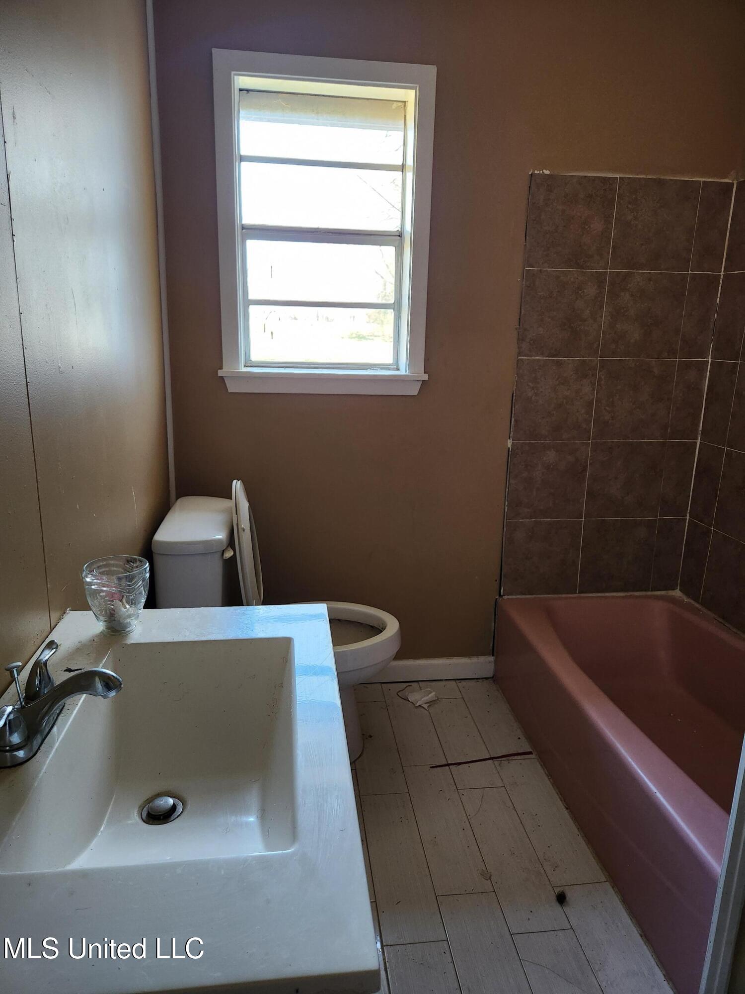 1152 Ms-16 Property Photo 30