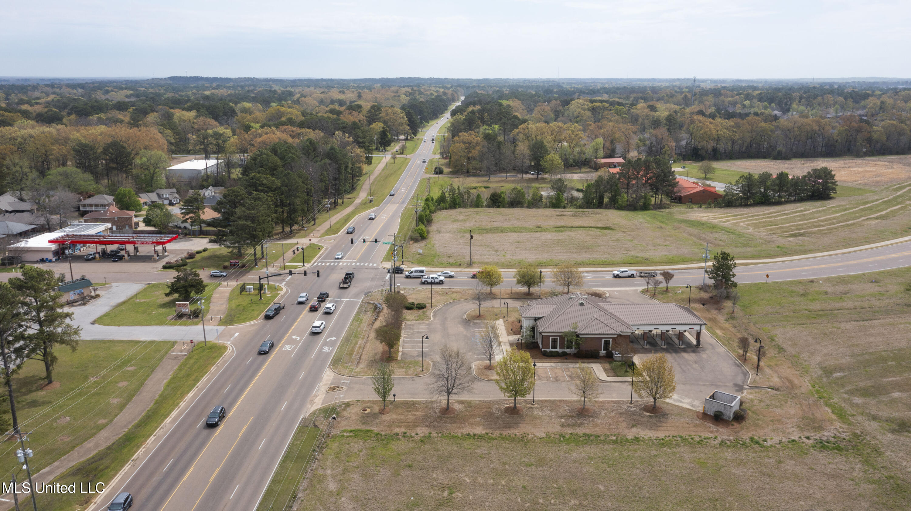 1934 Spillway Road Property Photo 39