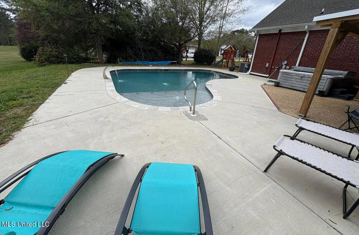 1216 Dr Campbell Drive Property Photo 5