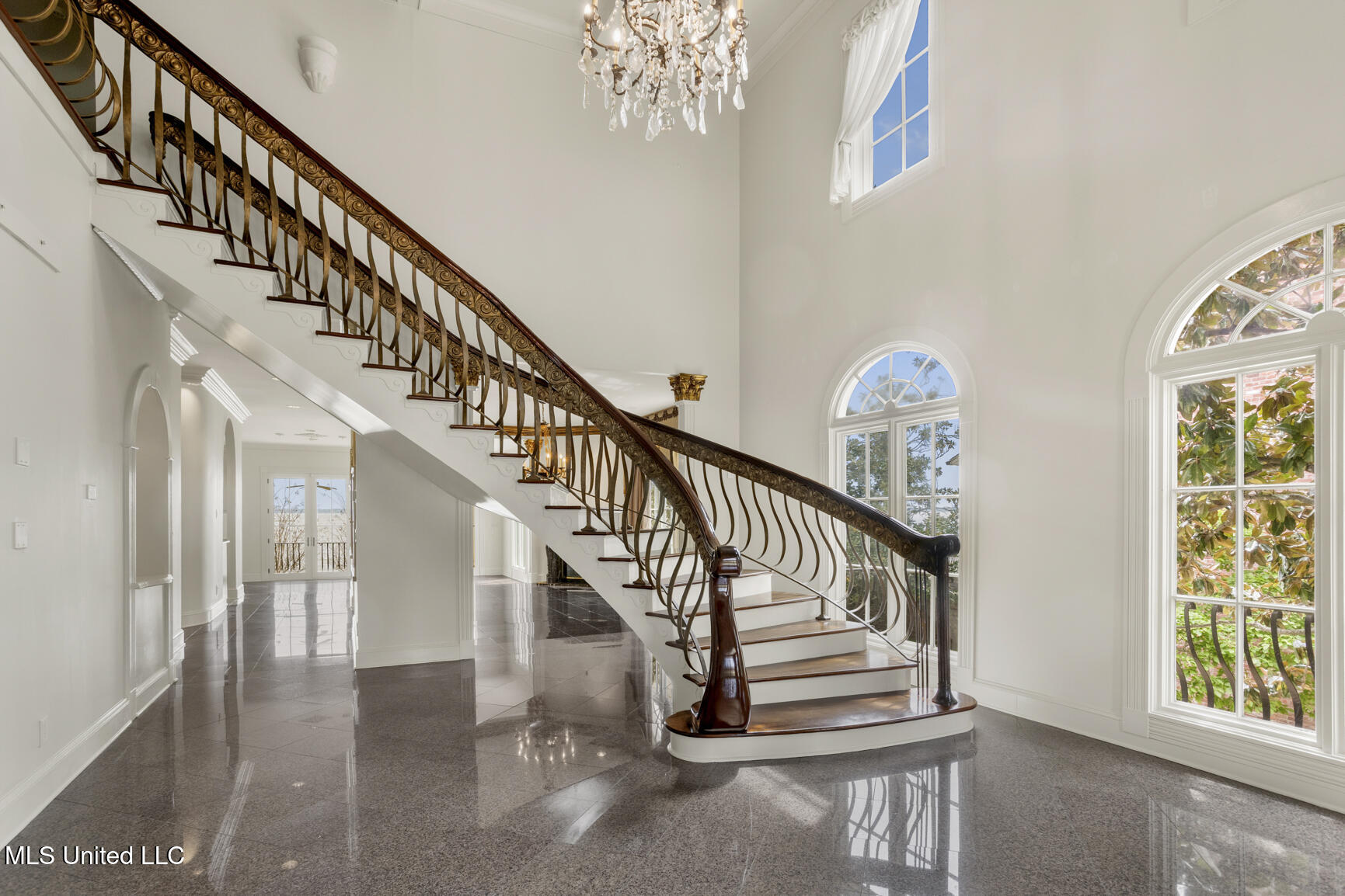 133 Overlook Pointe Drive Drive Property Photo 14