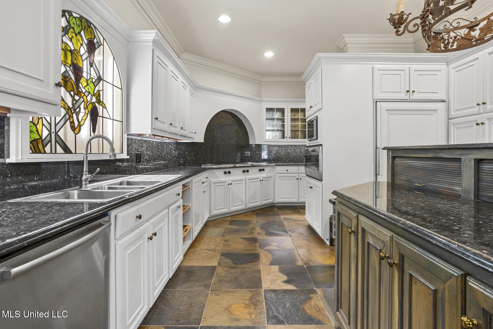 133 Overlook Pointe Drive Drive Property Photo 28